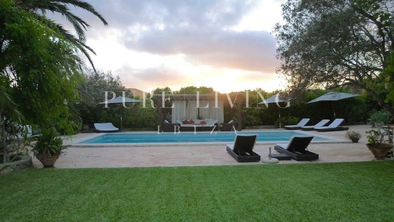 Villa for sale in Sant Josep de sa Talaia