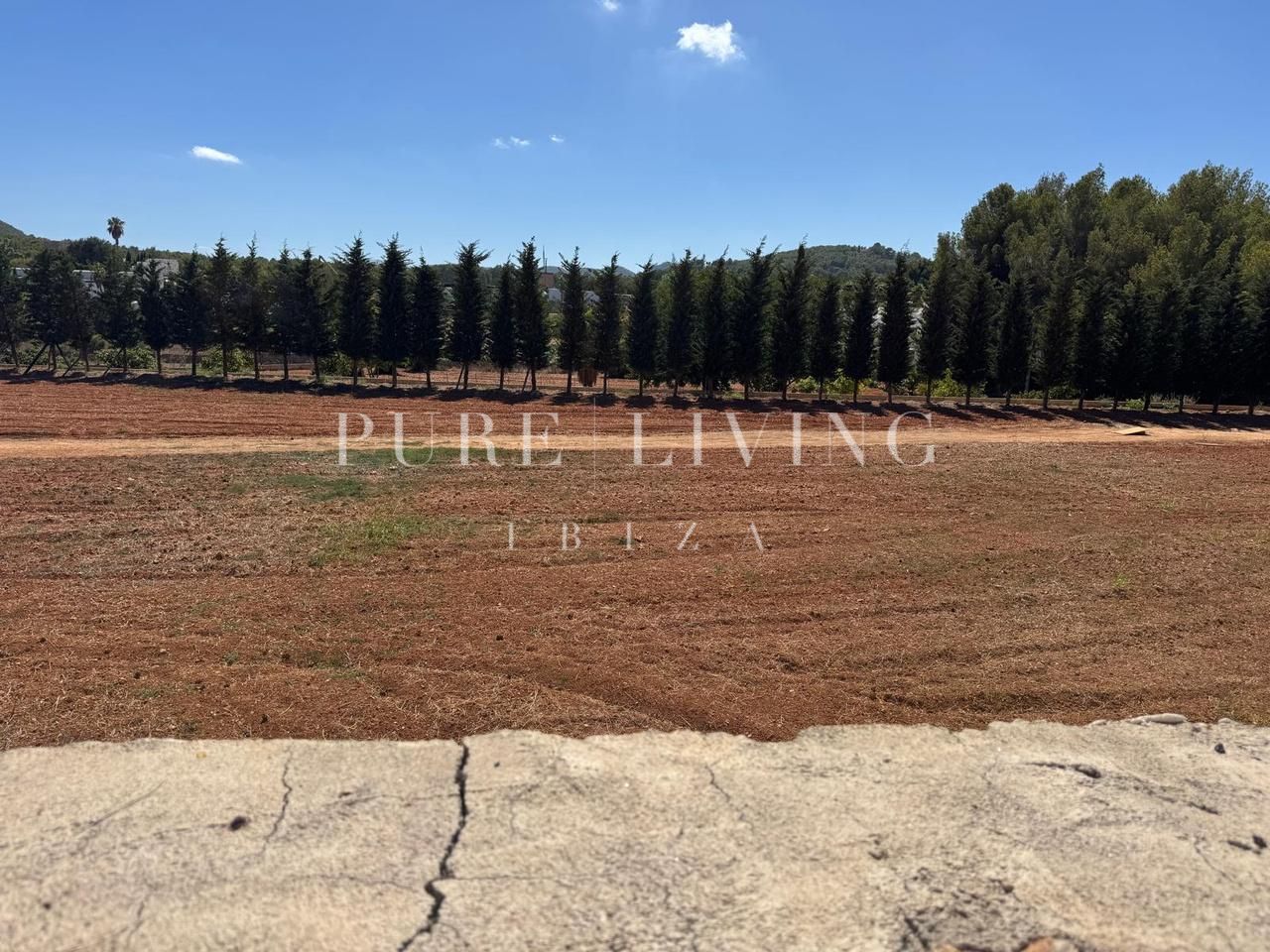 Villa for sale in Santa Eulalia del Río