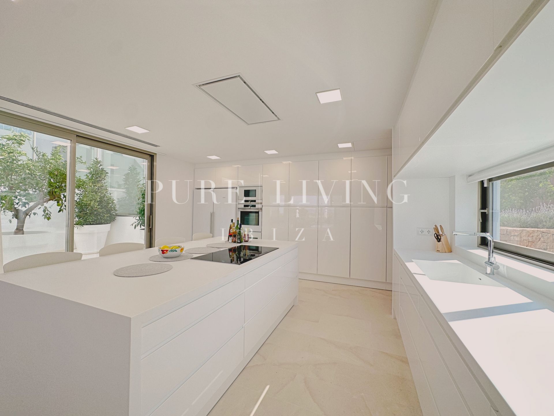 Villa for sale in Jesus, Santa Eulalia del Río