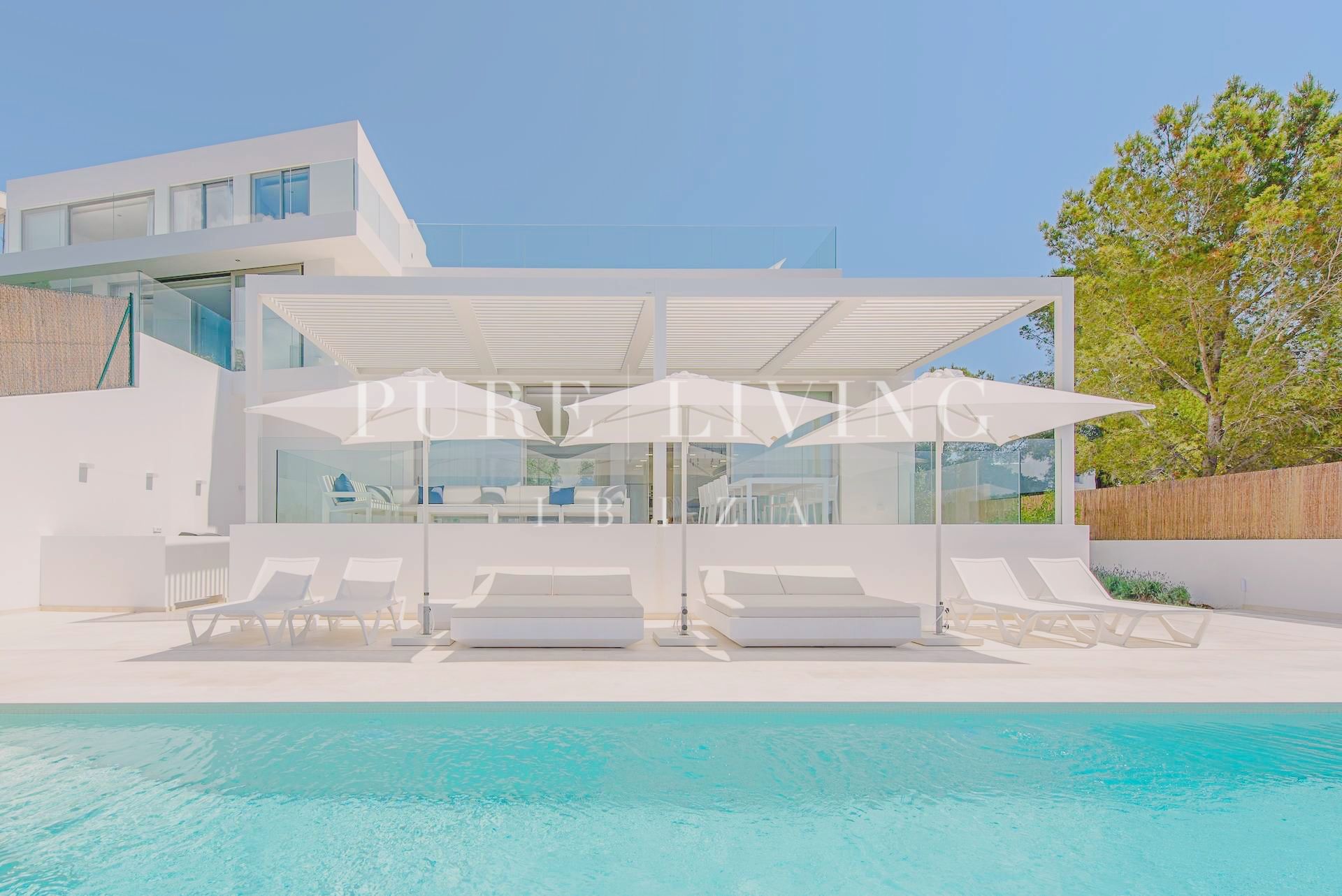 Villa for sale in Jesus, Santa Eulalia del Río