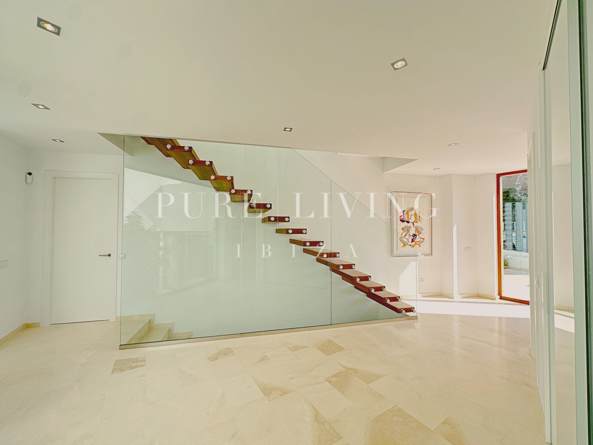 Villa for sale in Jesus, Santa Eulalia del Río