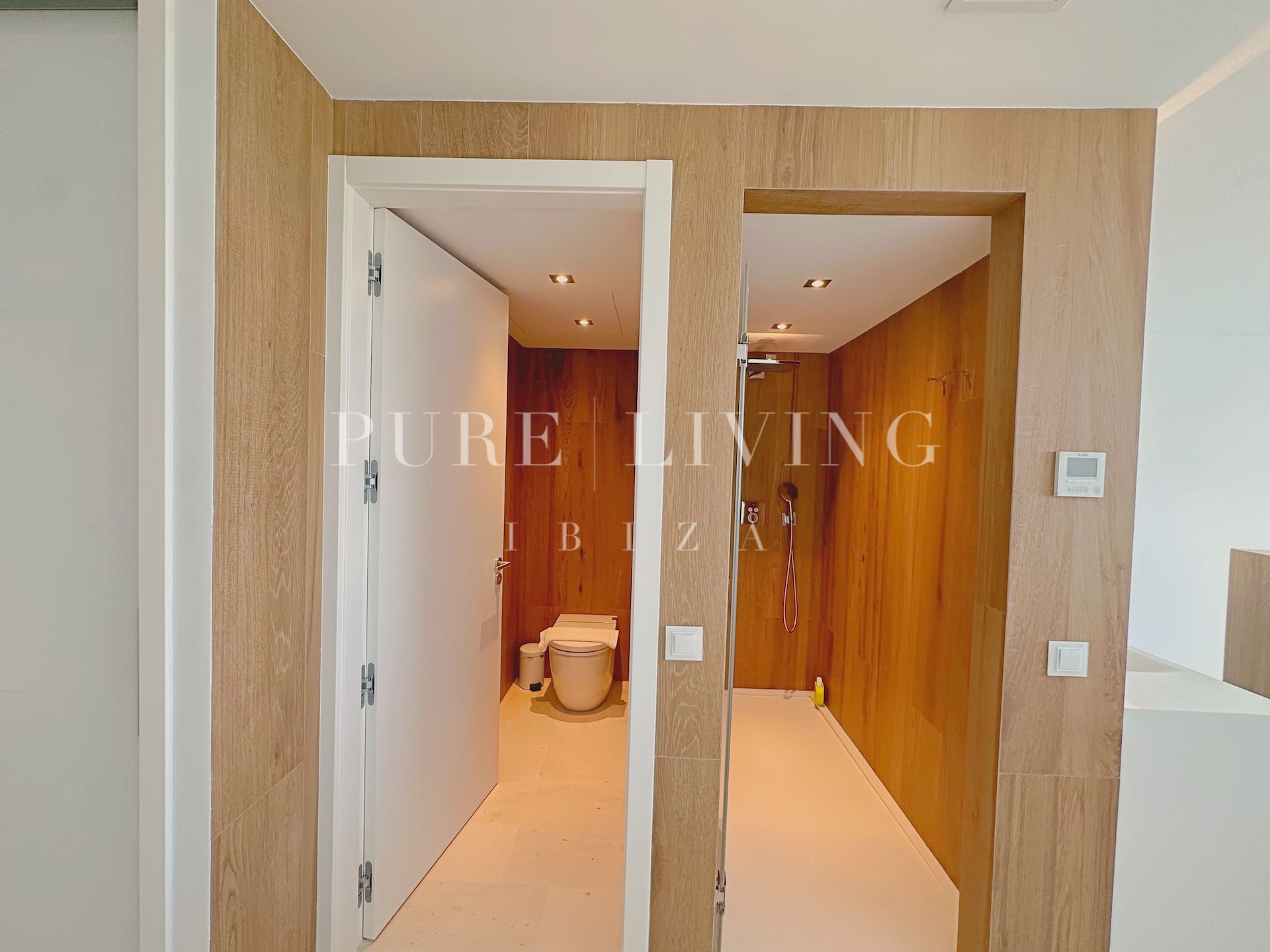 Villa for sale in Jesus, Santa Eulalia del Río