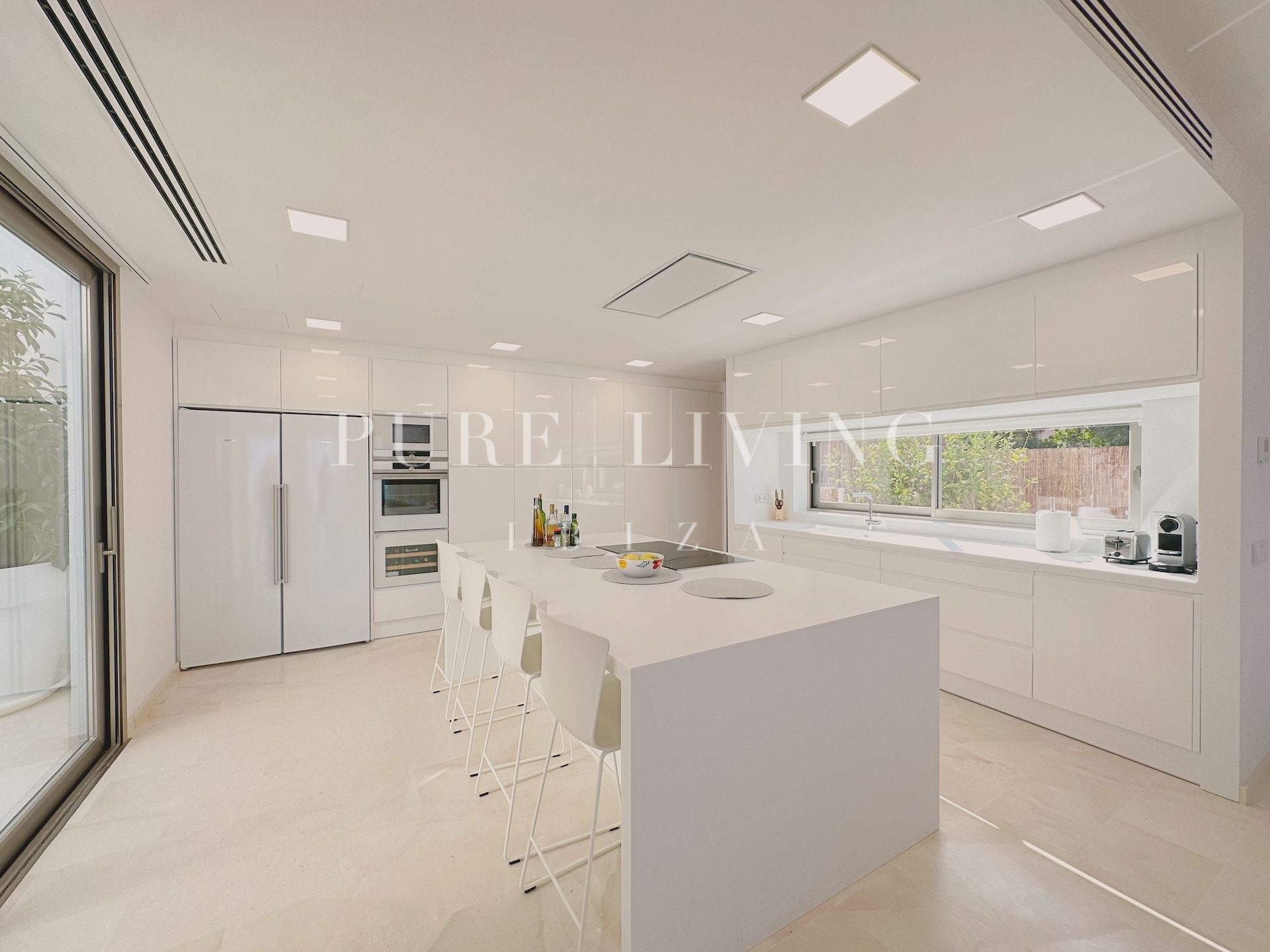 Villa for sale in Jesus, Santa Eulalia del Río