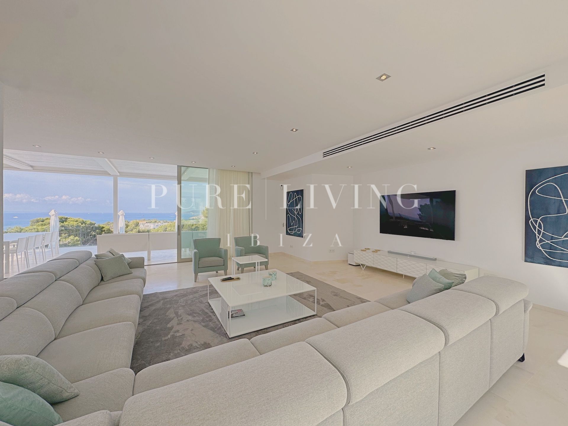 Villa for sale in Jesus, Santa Eulalia del Río