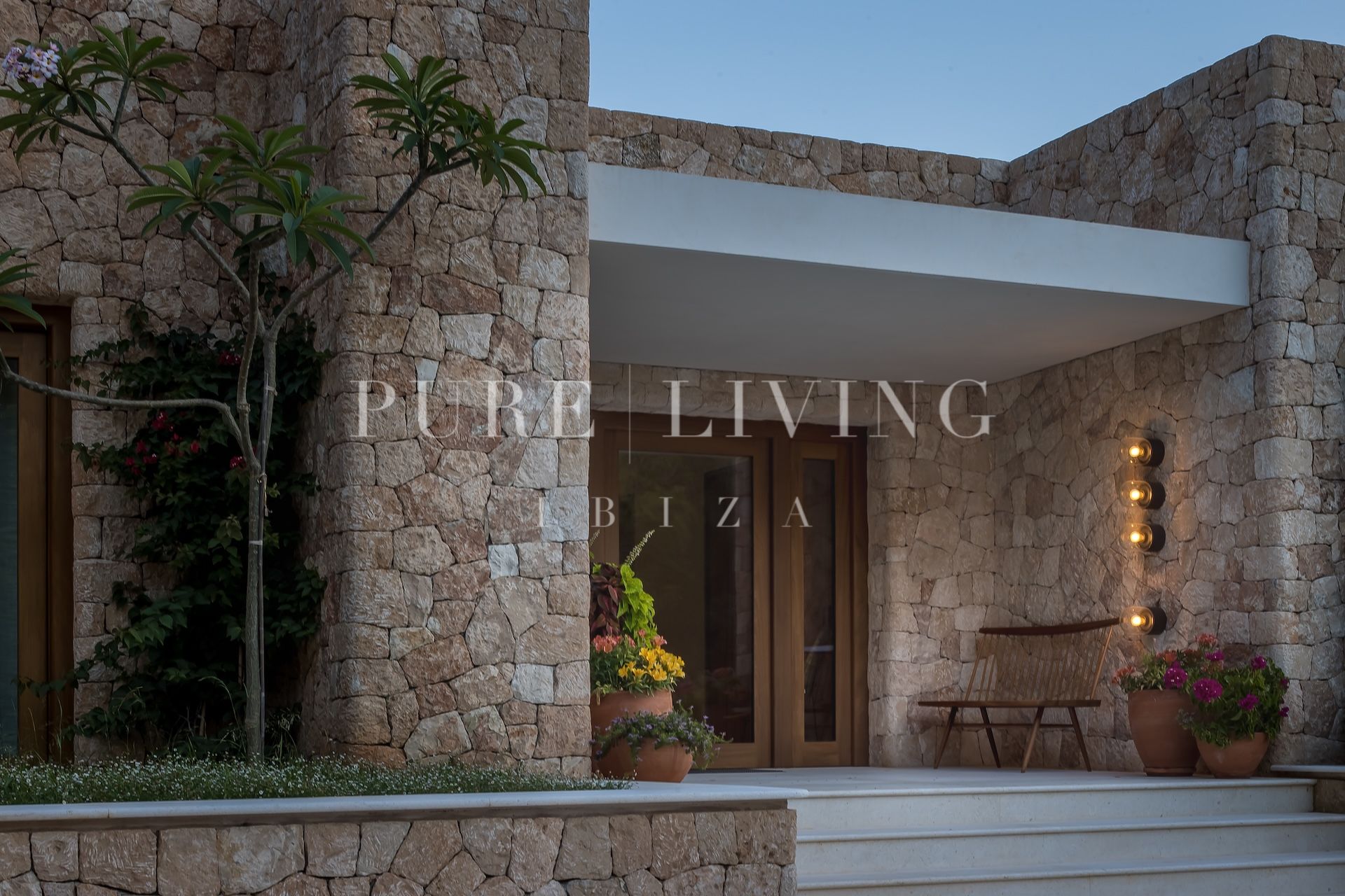 Villa en venta en Sant Llorenç de Balàfia, San Juan Bautista