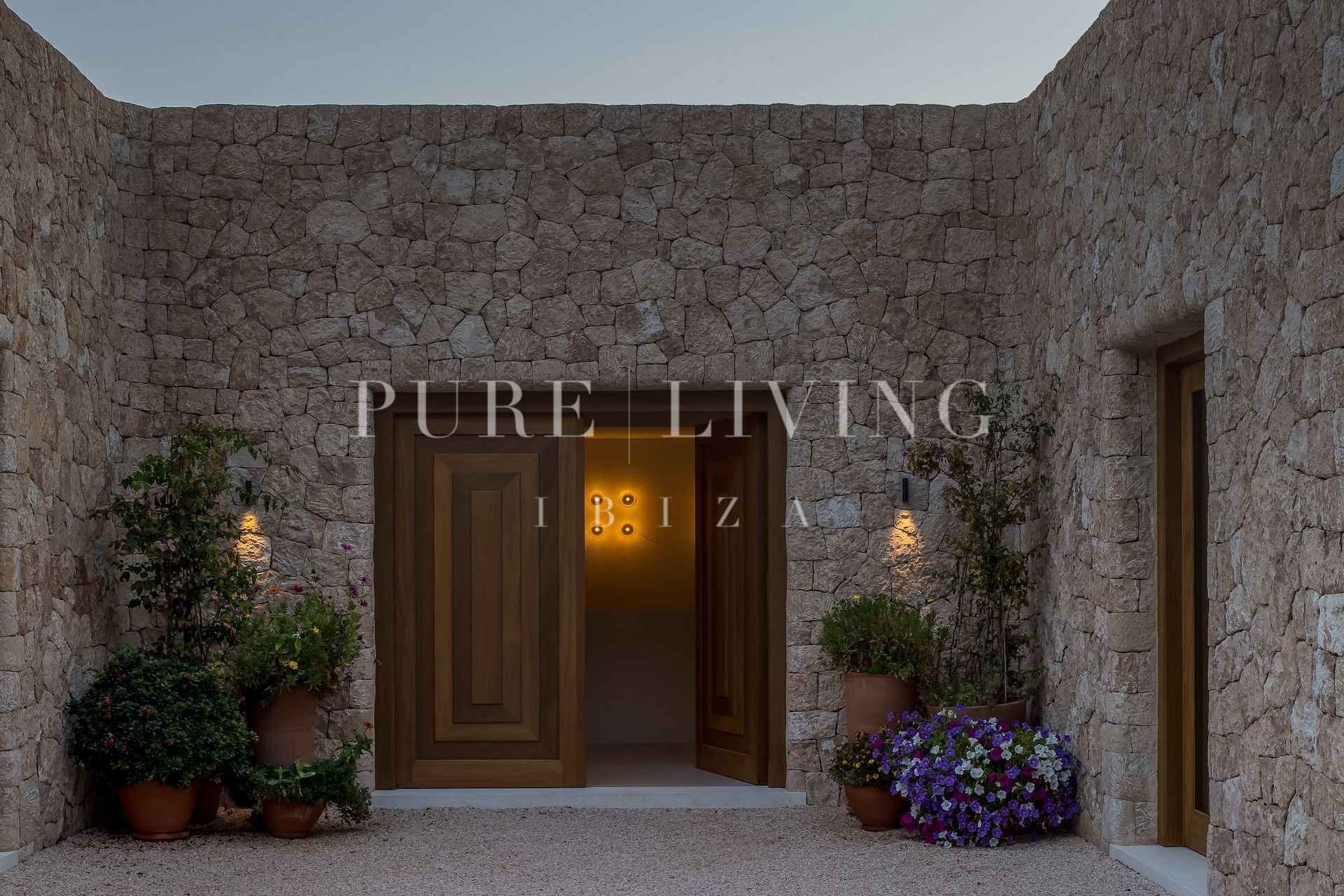 Villa en venta en Sant Llorenç de Balàfia, San Juan Bautista