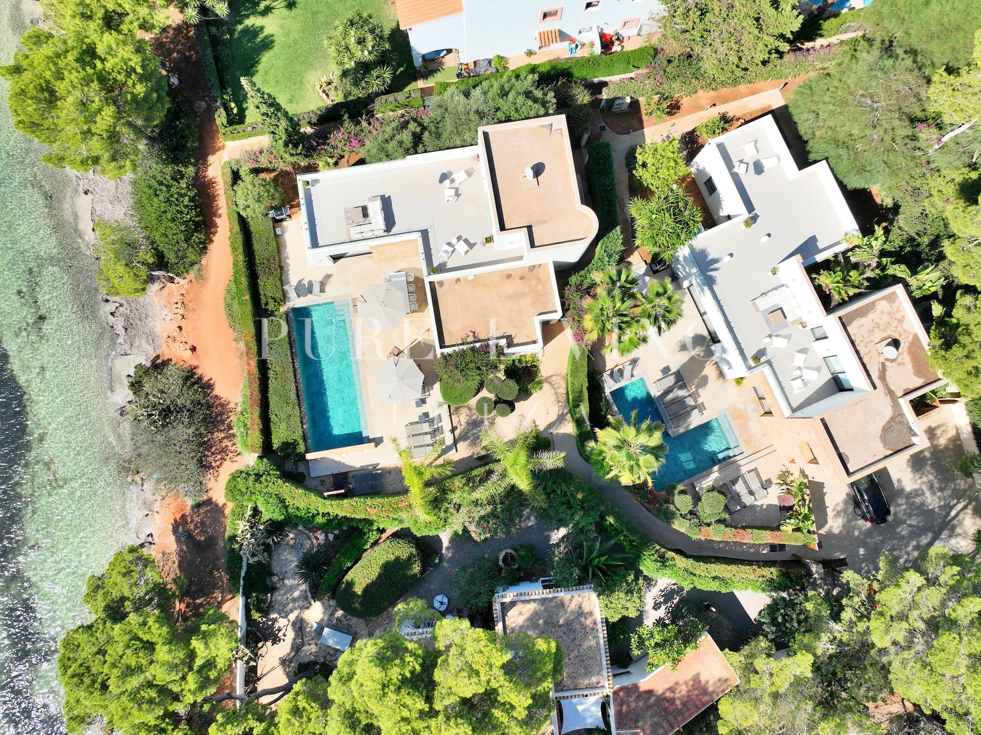 Villa for sale in Santa Eulalia del Río