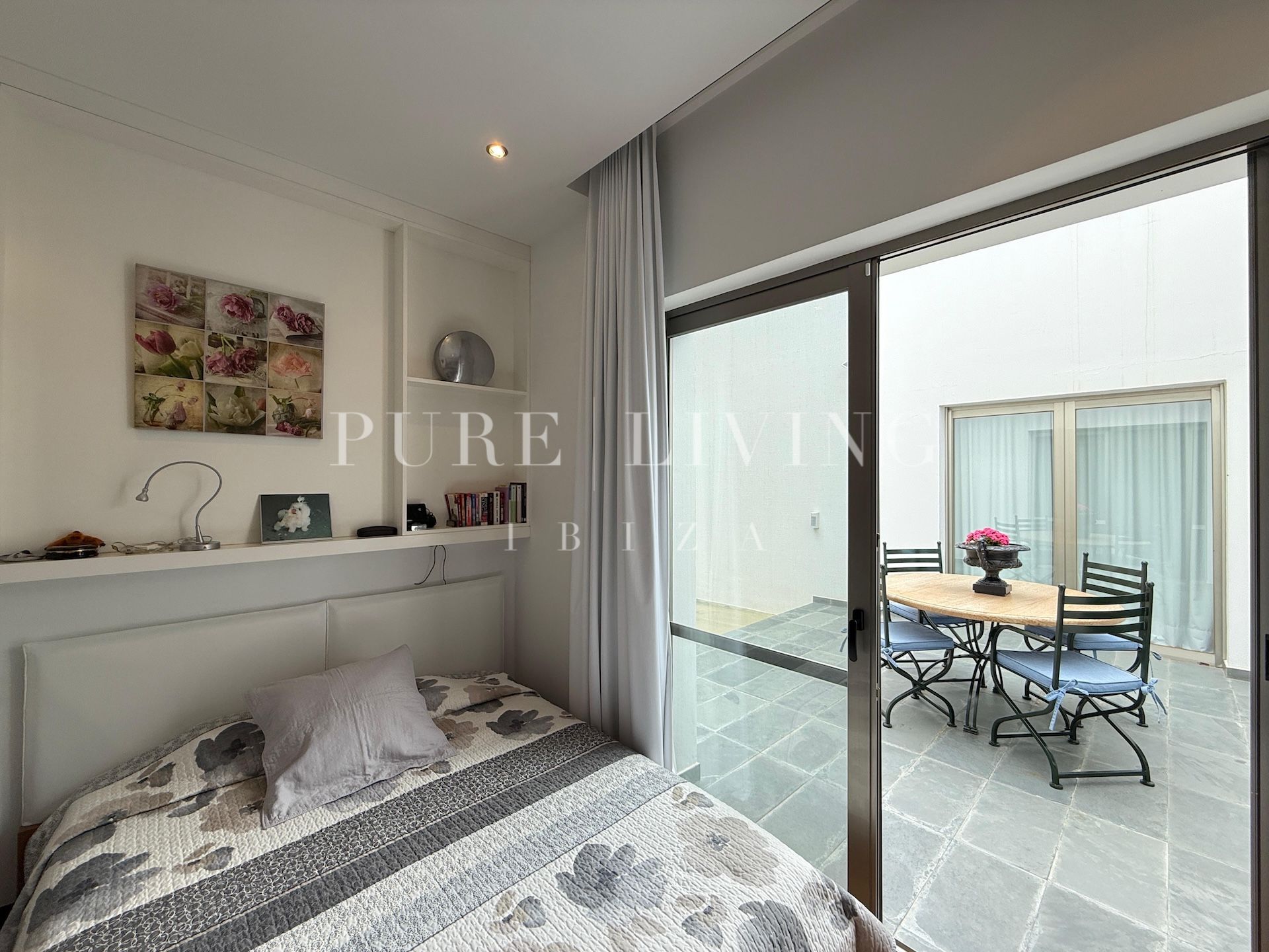 Villa en venta en Jesus, Santa Eulalia del Río