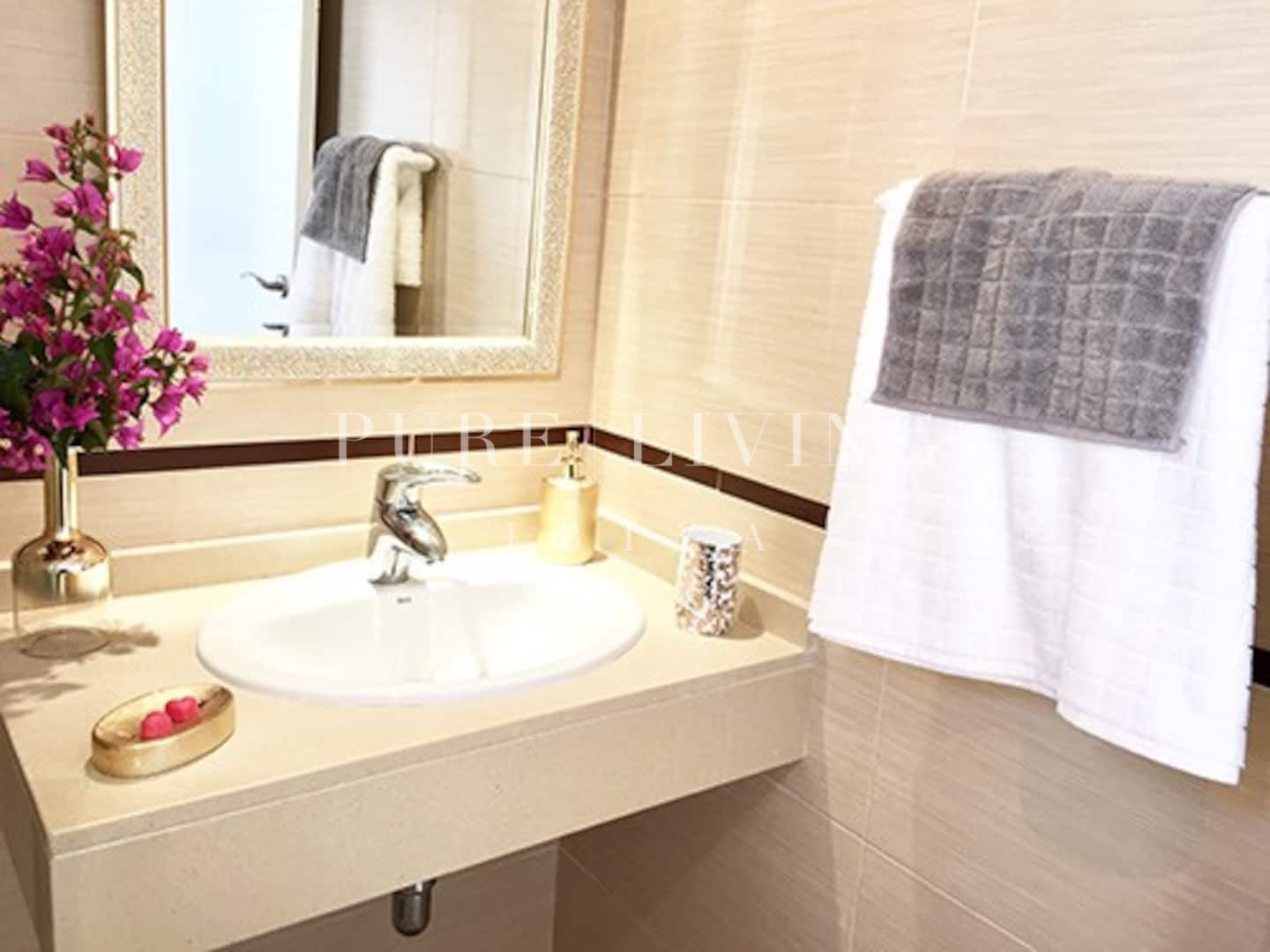 Villa for sale in Eivissa