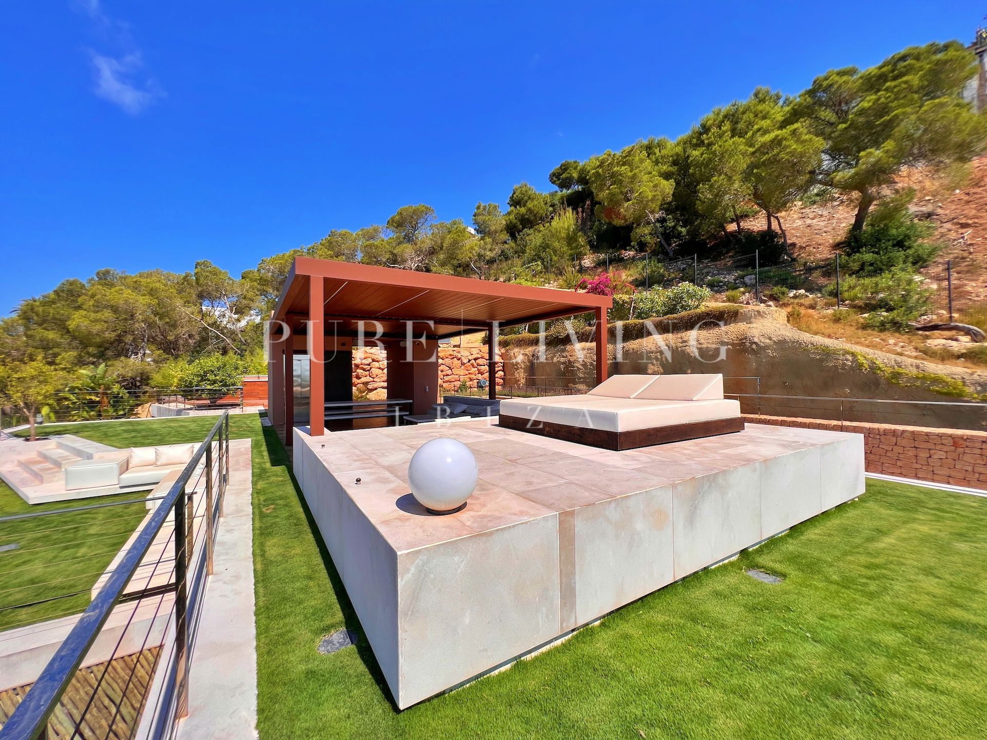 Villa for sale in Jesus, Santa Eulalia del Río
