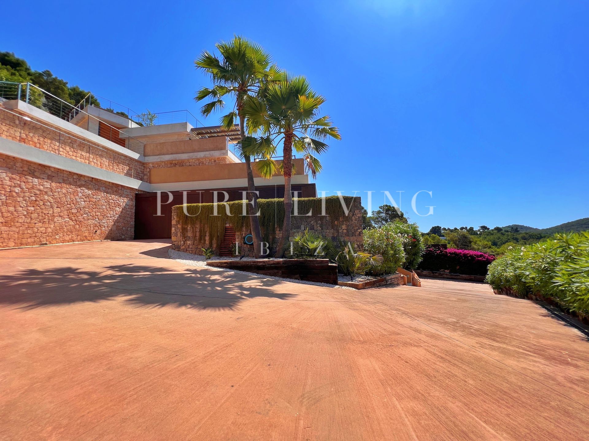 Villa for sale in Jesus, Santa Eulalia del Río