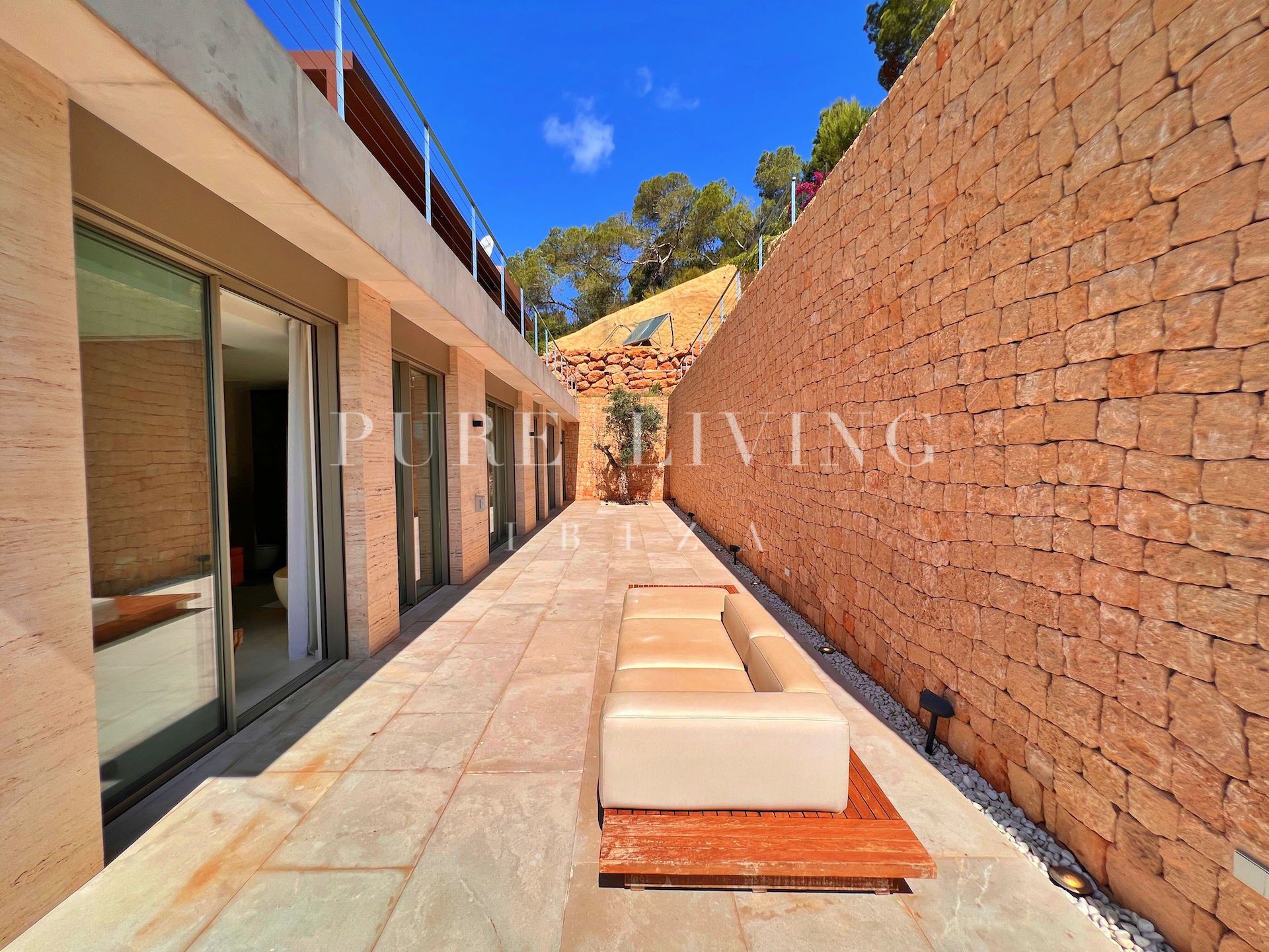 Villa for sale in Jesus, Santa Eulalia del Río