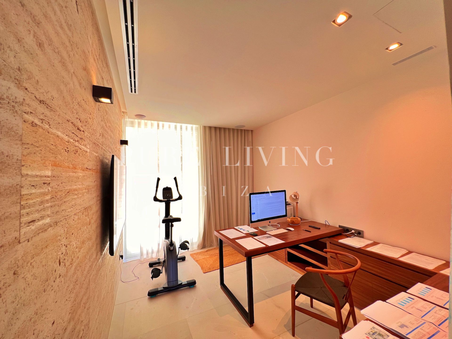 Villa for sale in Jesus, Santa Eulalia del Río