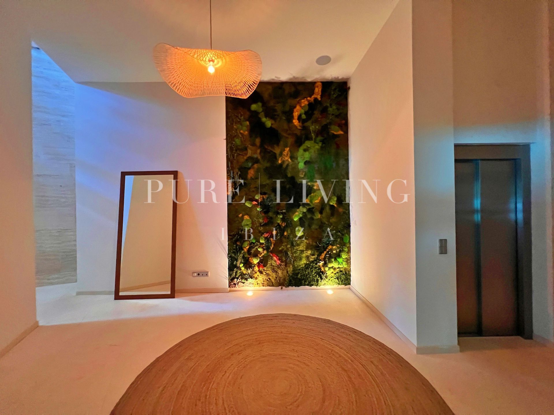 Villa for sale in Jesus, Santa Eulalia del Río