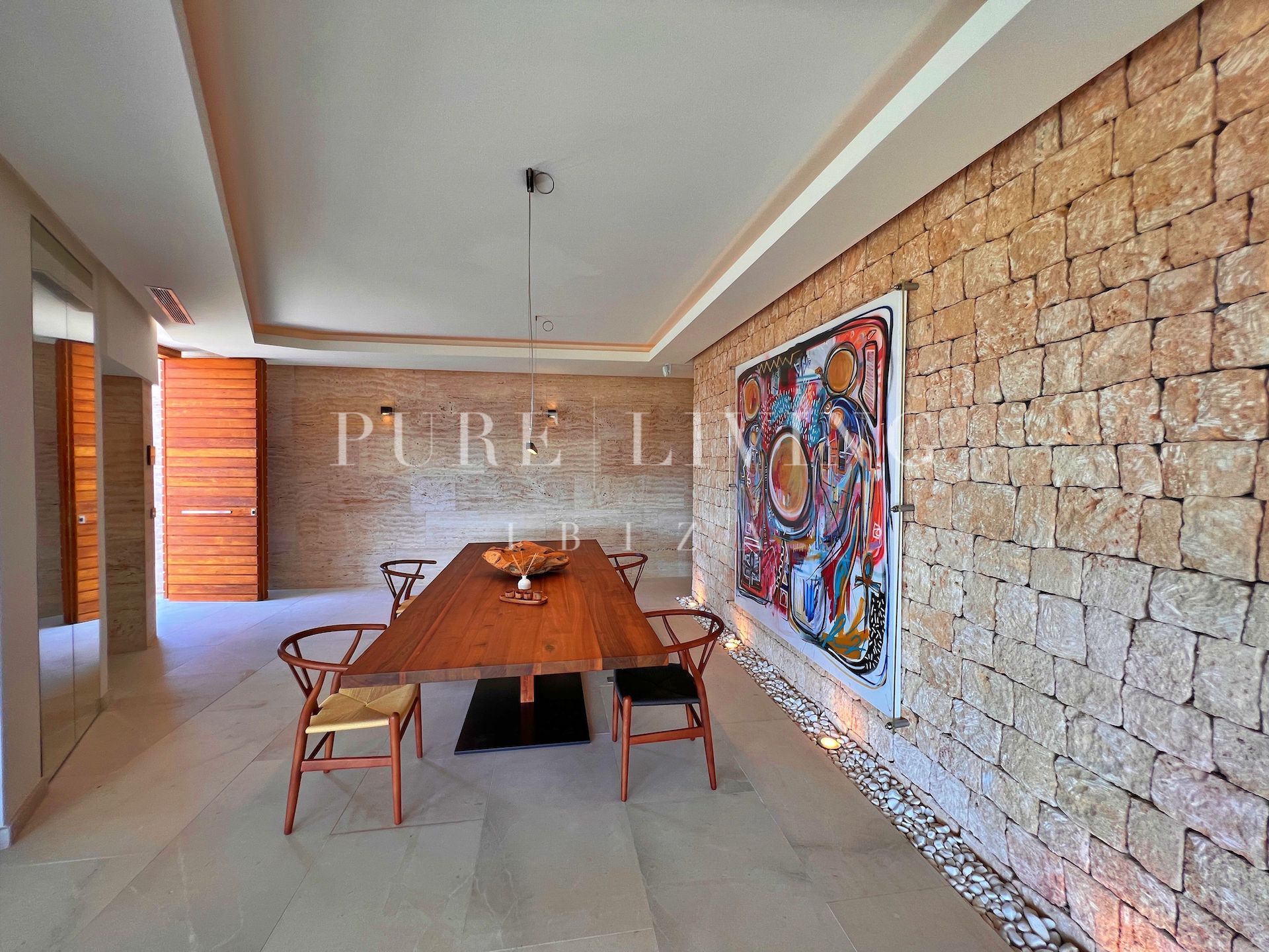 Villa for sale in Jesus, Santa Eulalia del Río