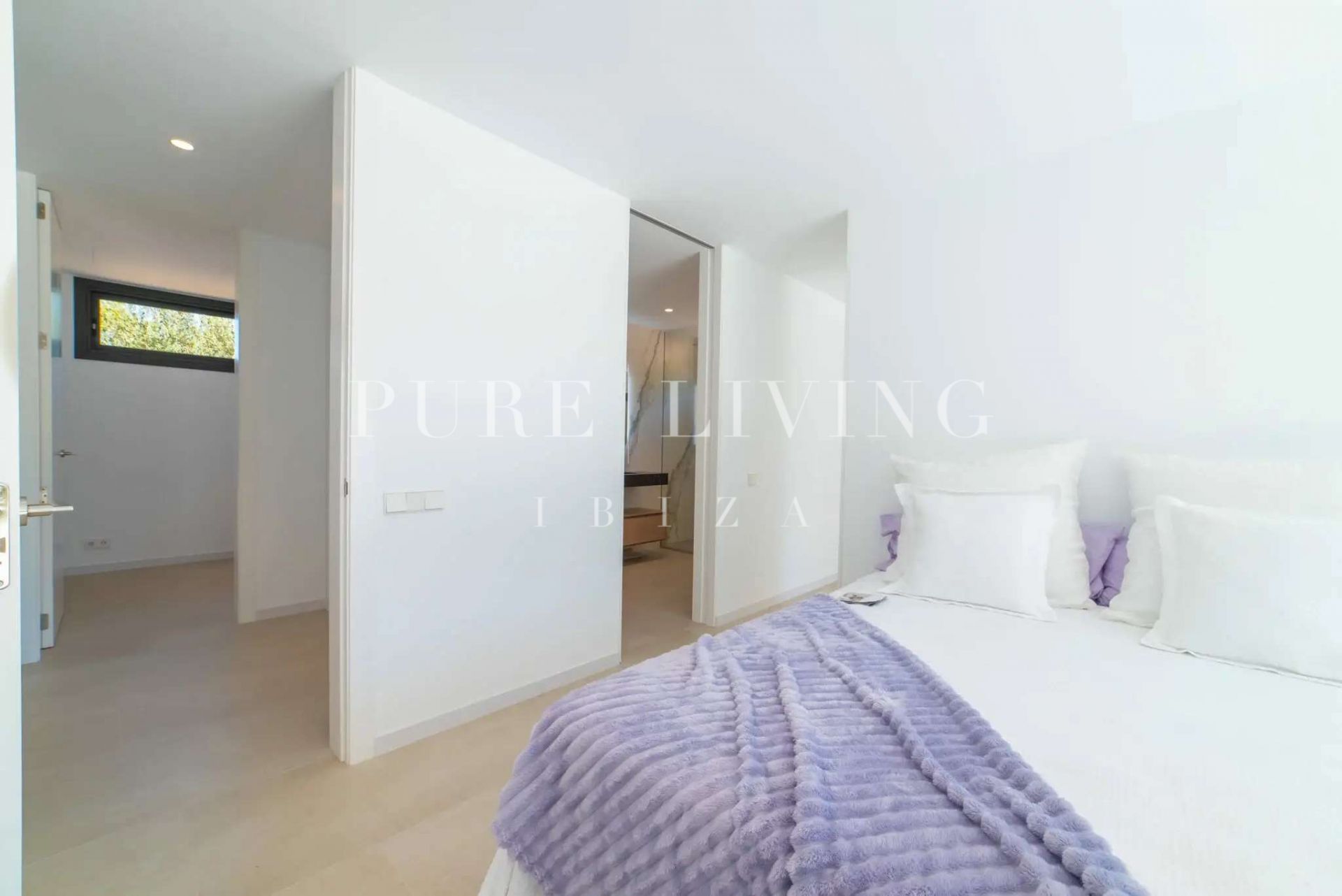 New Luxury Villa in Roca Llisa with Sea Views, Pool, and Close to Golf and Beaches