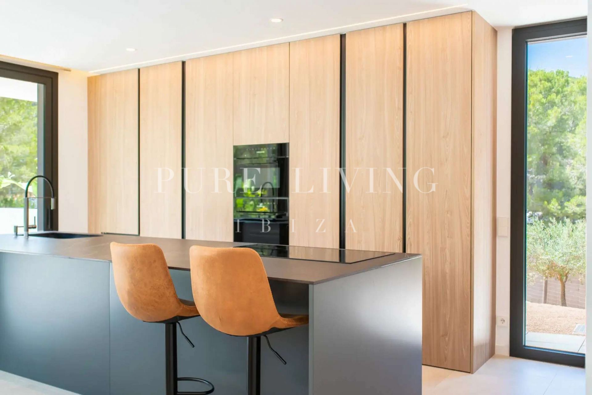 New Luxury Villa in Roca Llisa with Sea Views, Pool, and Close to Golf and Beaches