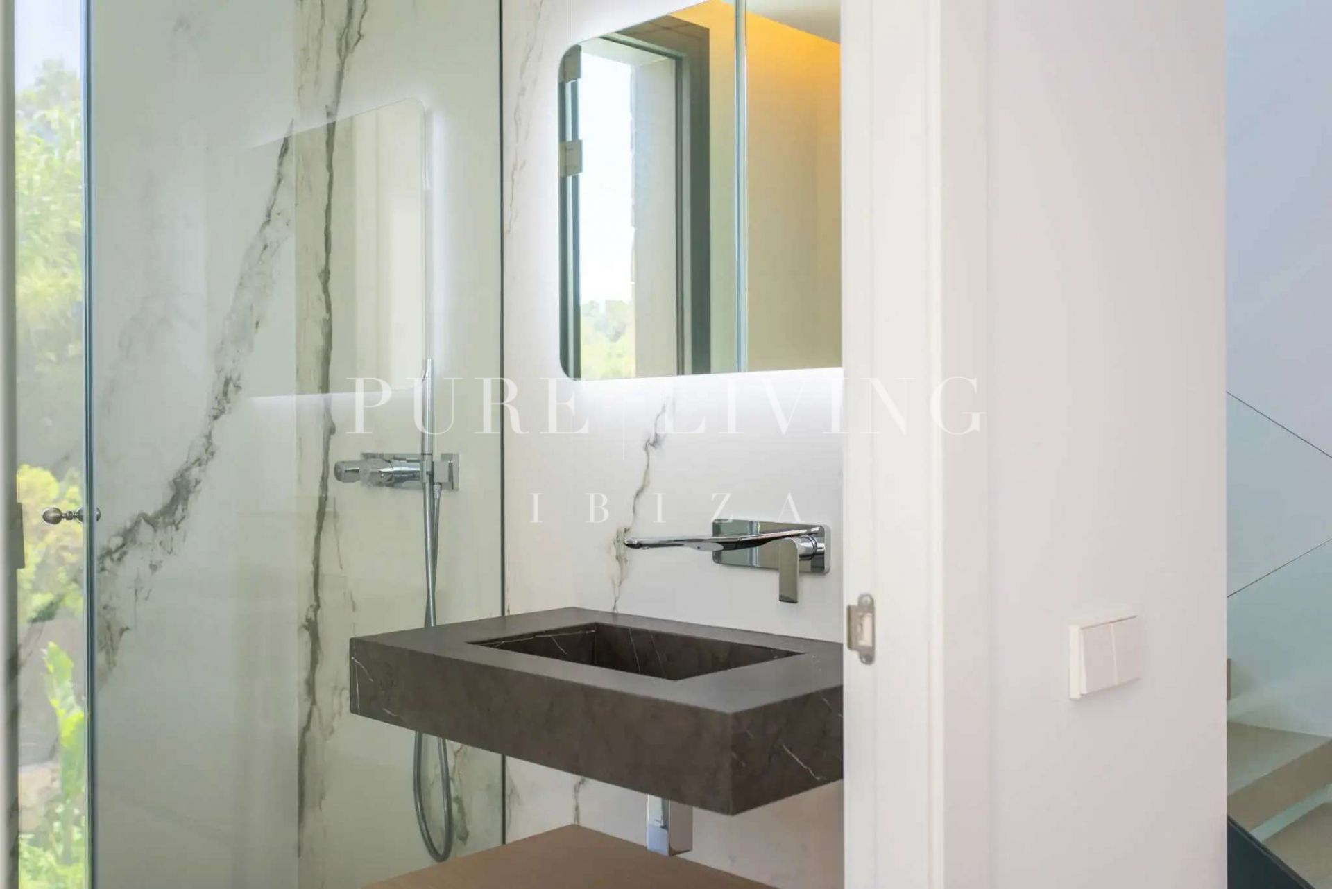 New Luxury Villa in Roca Llisa with Sea Views, Pool, and Close to Golf and Beaches