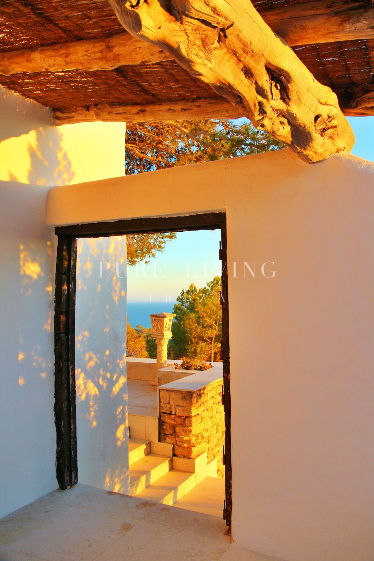 Villa for sale in San Carlos, Santa Eulalia del Río