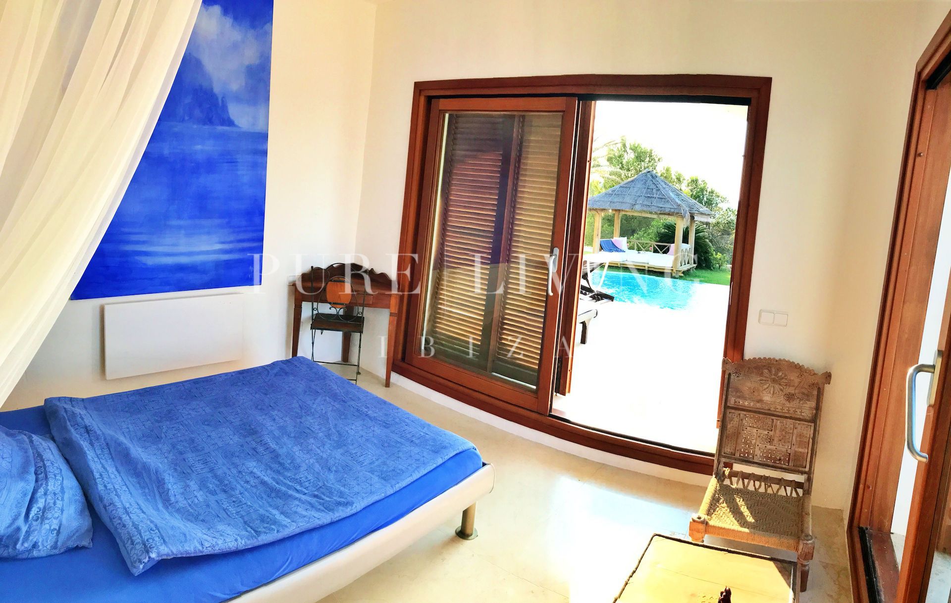 Villa for sale in San Carlos, Santa Eulalia del Río