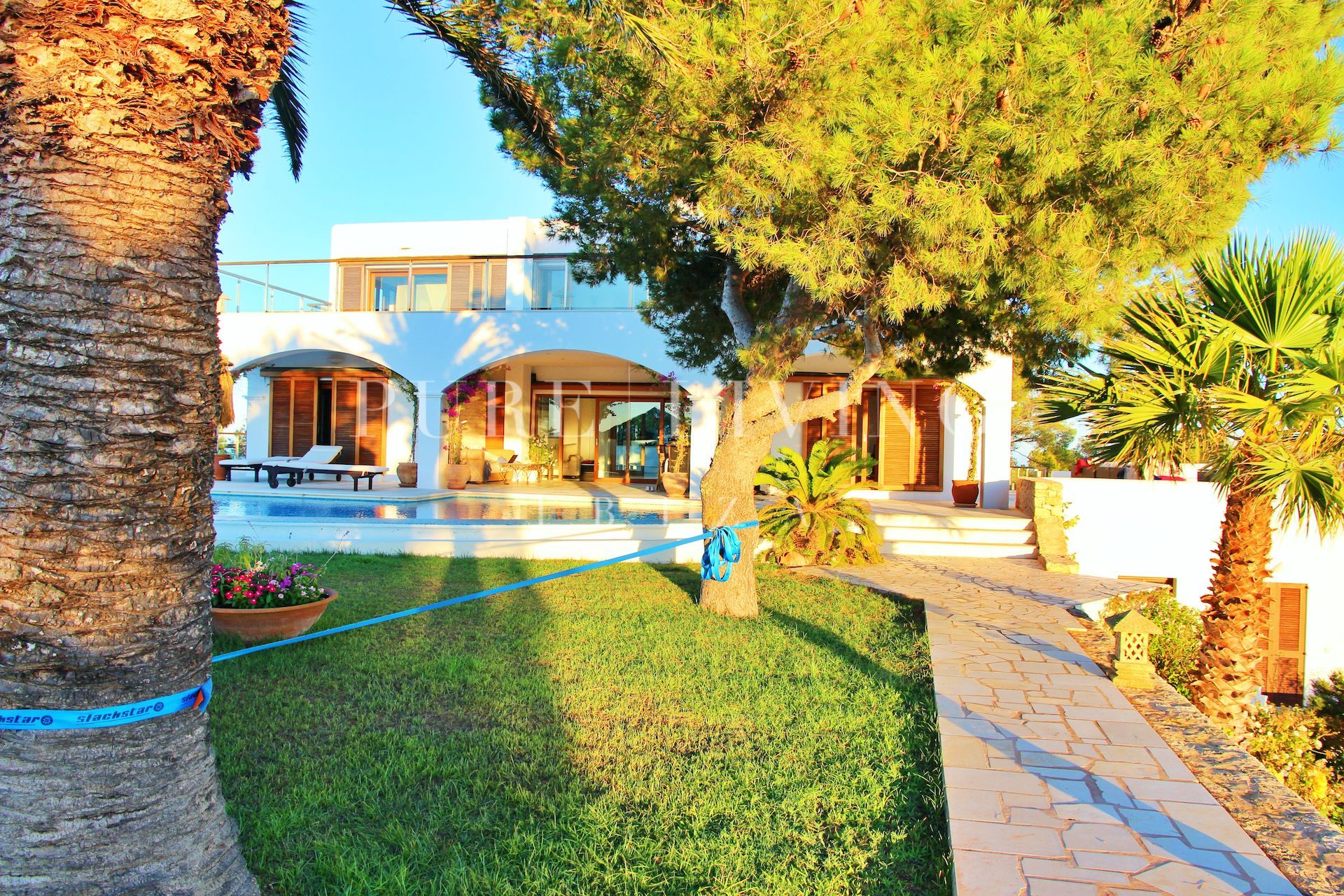 Villa for sale in San Carlos, Santa Eulalia del Río