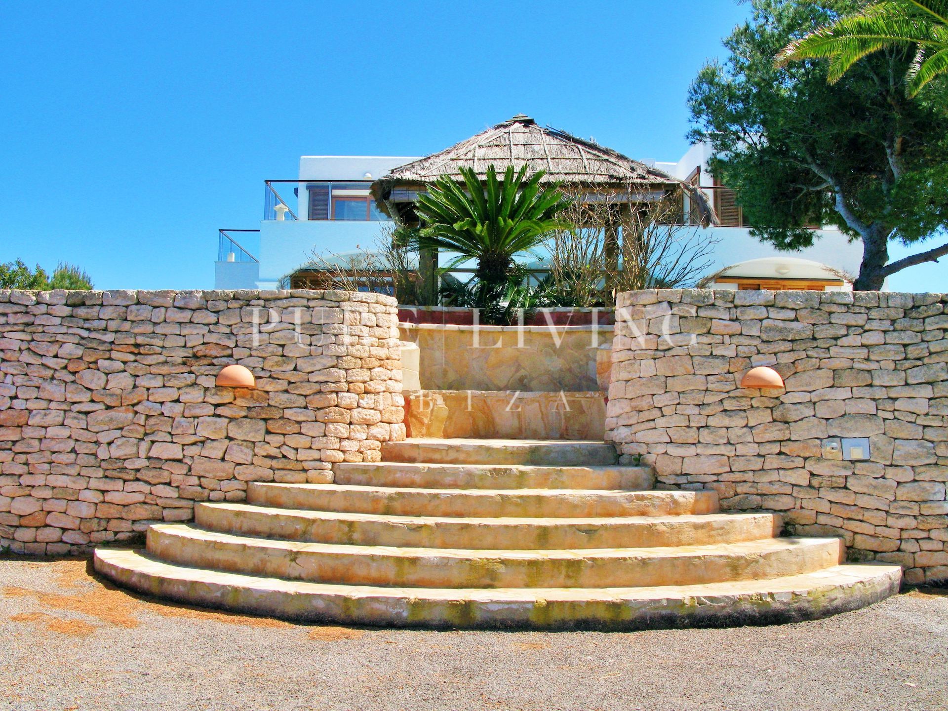 Villa for sale in San Carlos, Santa Eulalia del Río
