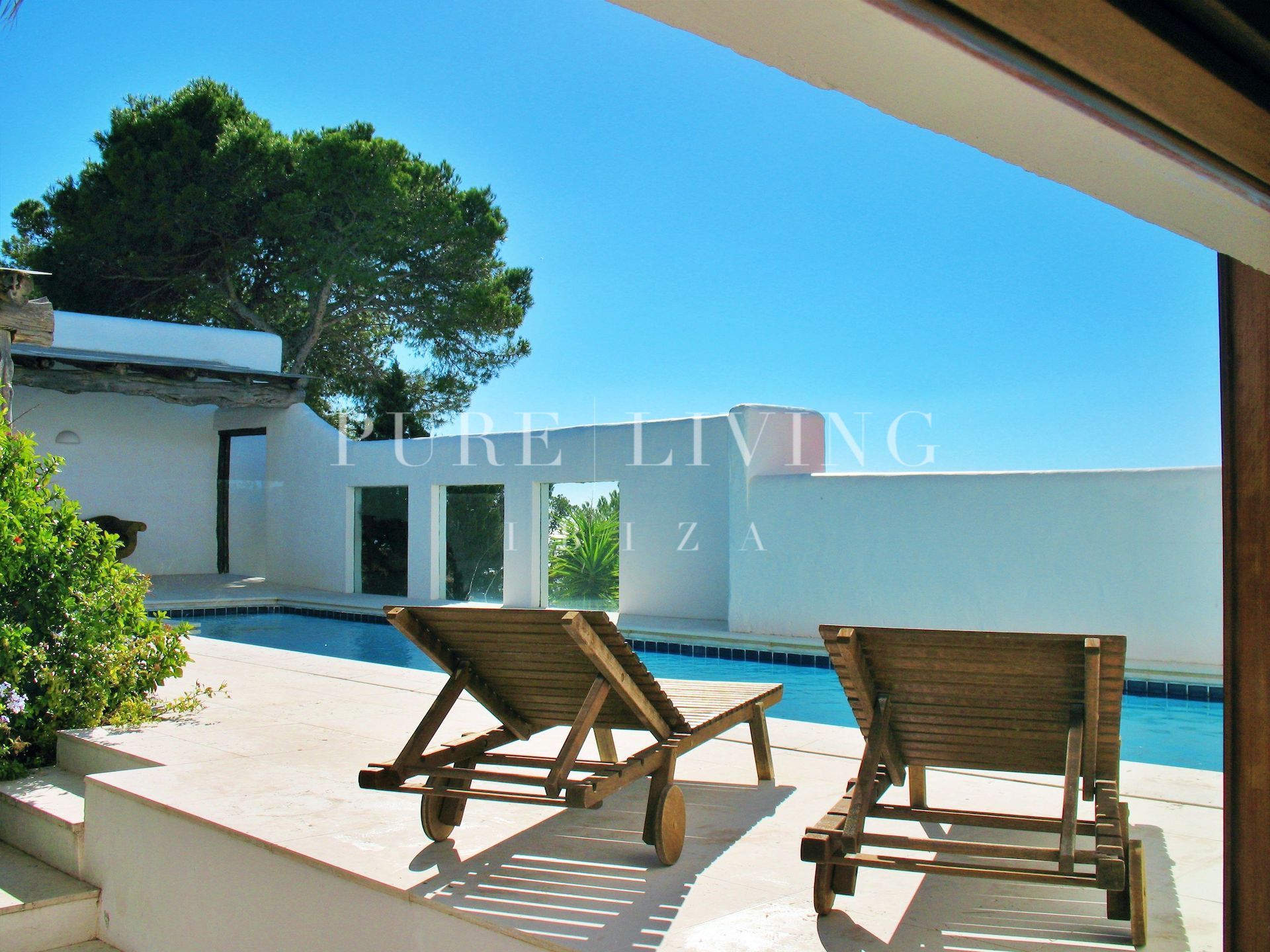 Villa for sale in San Carlos, Santa Eulalia del Río