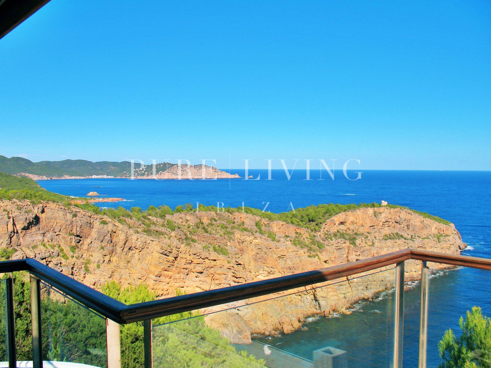Villa for sale in San Carlos, Santa Eulalia del Río