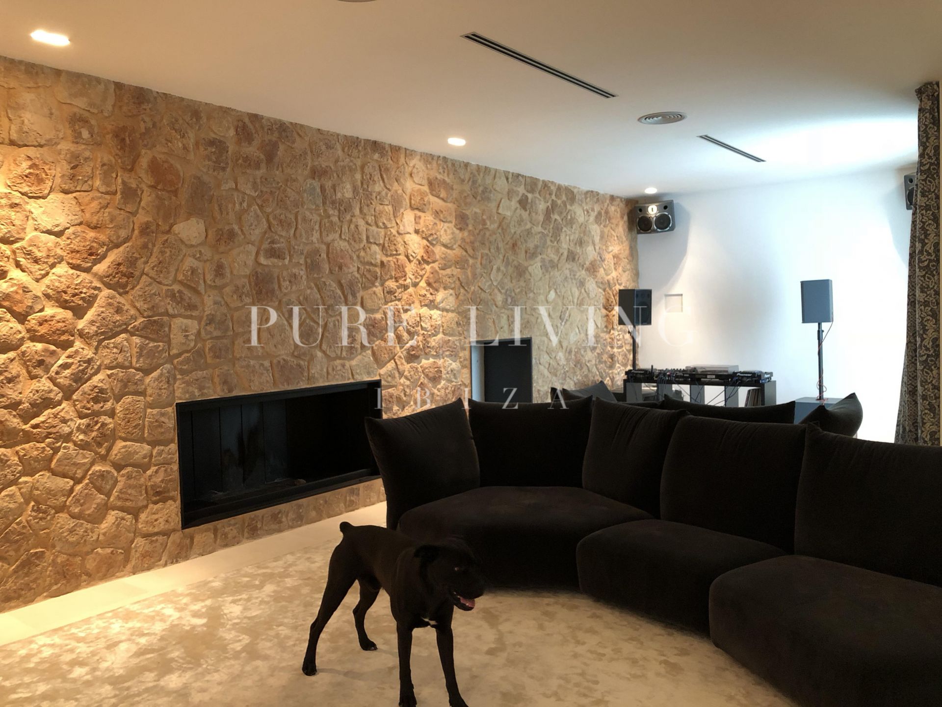 Villa for sale in Sant Josep de sa Talaia