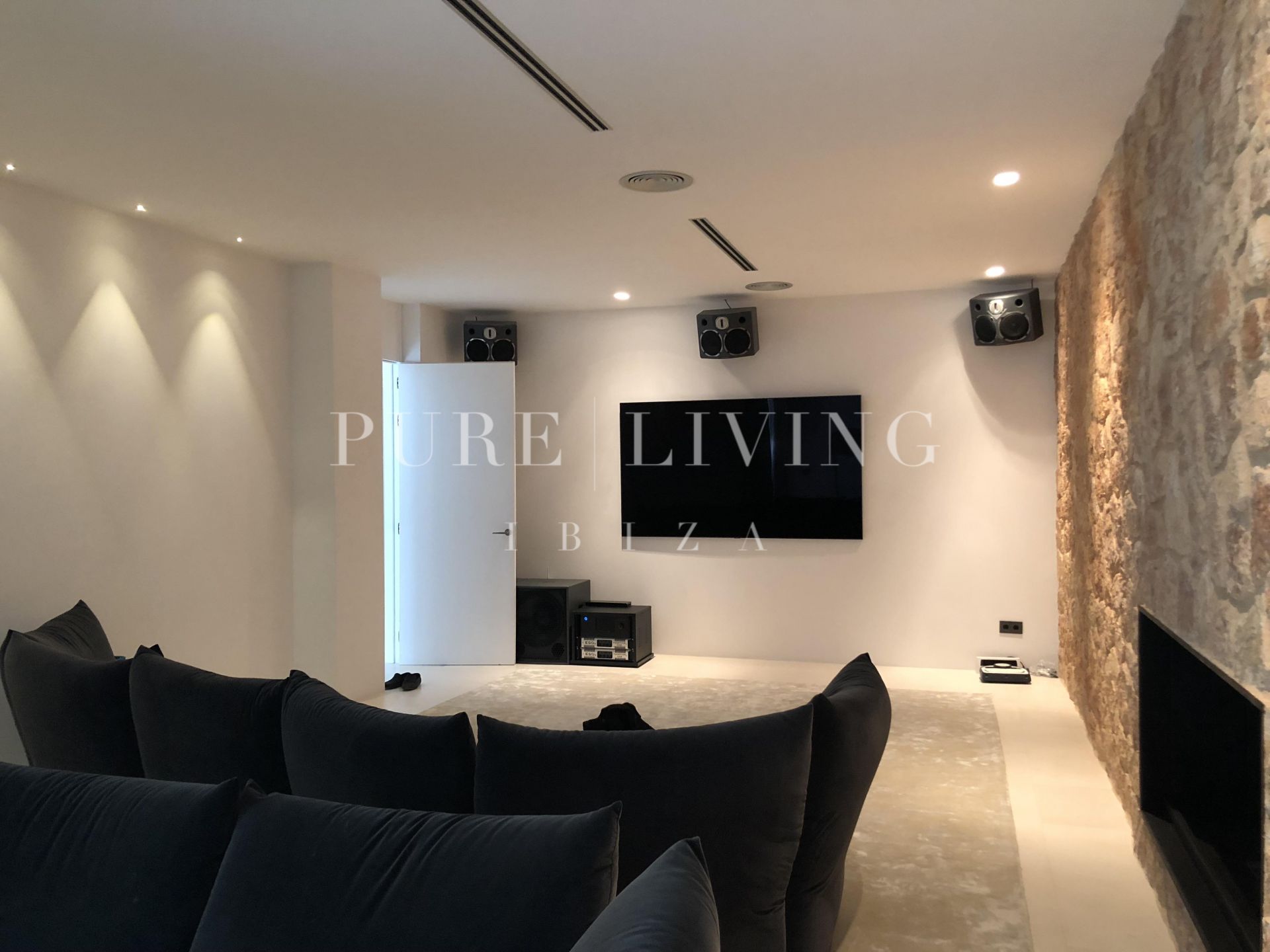 Villa for sale in Sant Josep de sa Talaia