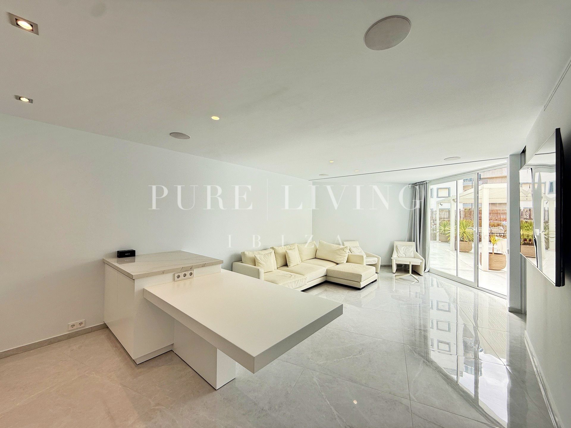 Apartment for sale in Marina Botafoch, Ibiza