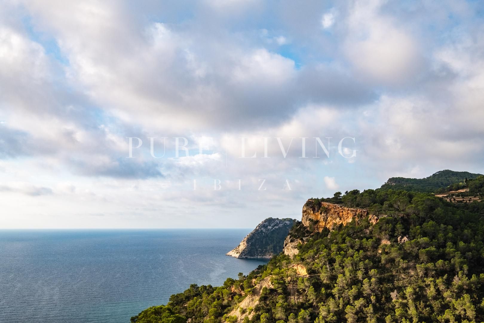 Captivating six-bedroom cliff-edge villa in Ibiza