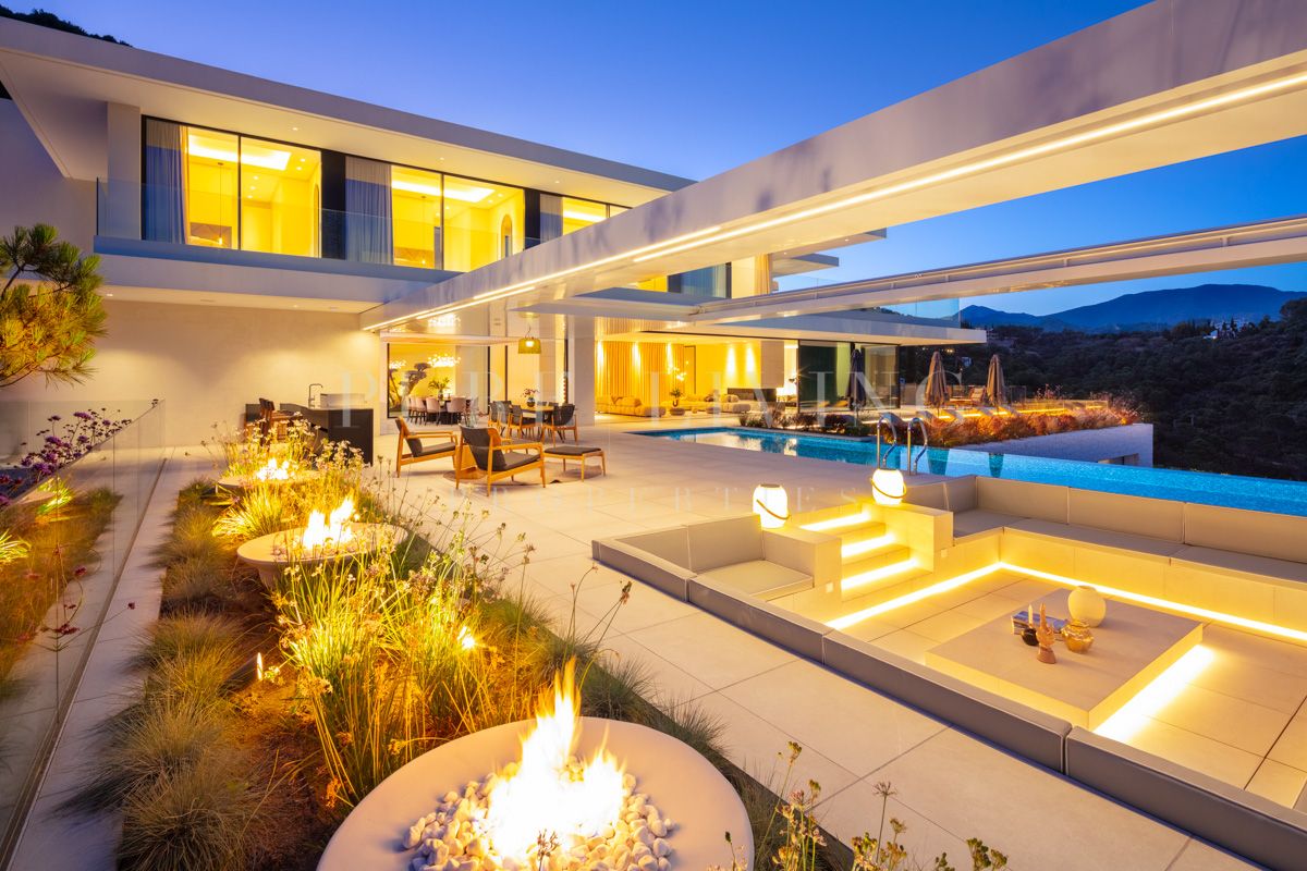 Verbazingwekkende Villa met uitzicht op zee in El Madroñal, Marbella