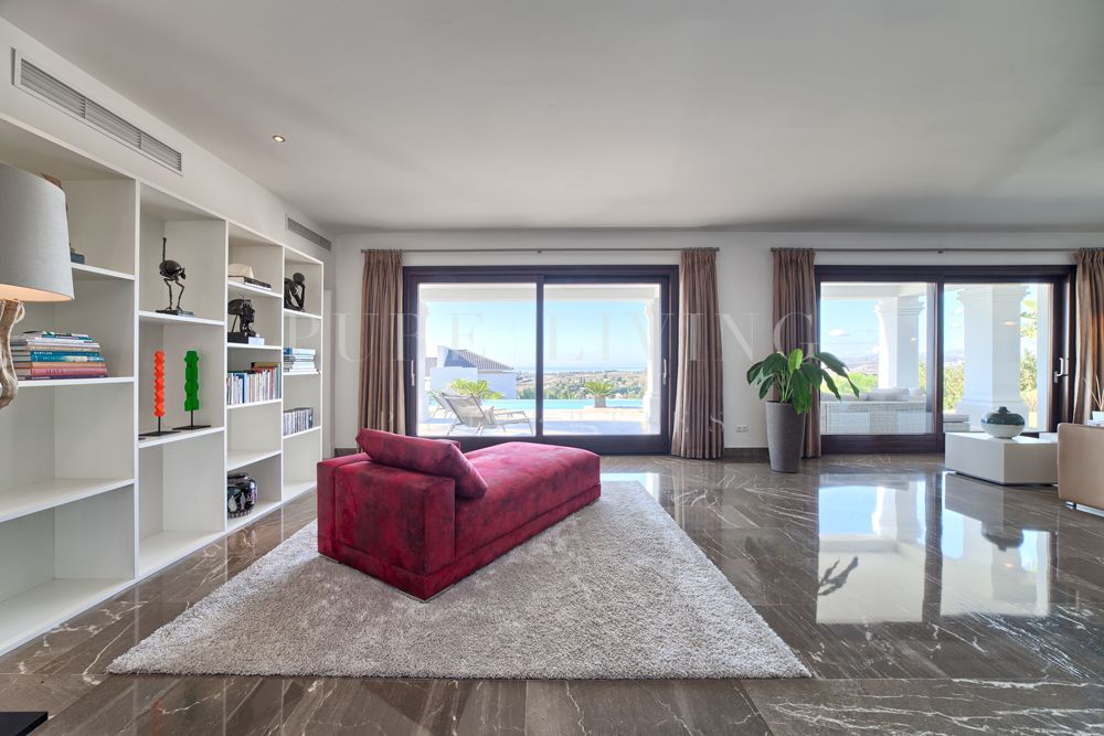 Luxe Villa met prachtig uitzicht op zee in Los Flamingos Golf Resort