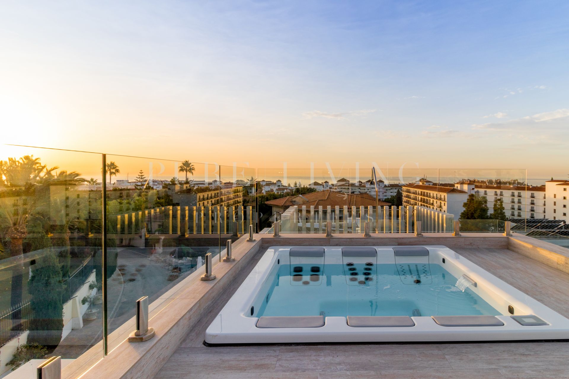 Impressive modern nine bedroom villa with panoramic views in Nueva Andalucia