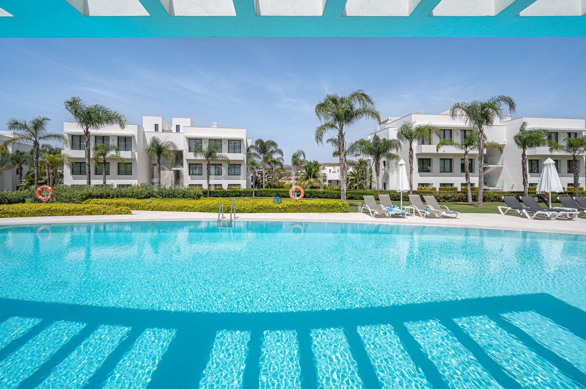 New Built Apartments for short term rent in Estepona