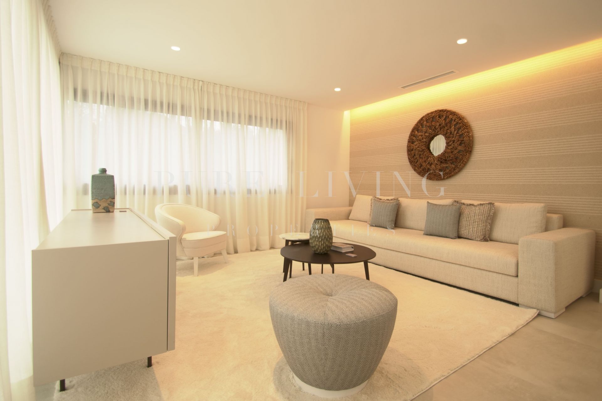 Recently renovated five bedroom villa in Nueva Andalucia