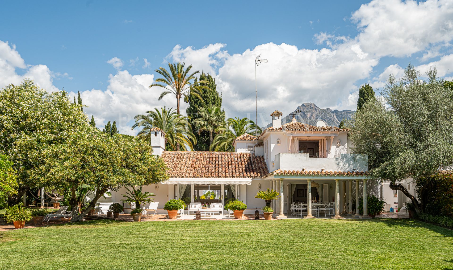 Magnificent eight bedroom villa located in the prestigious Marbella Club, Golden Mile