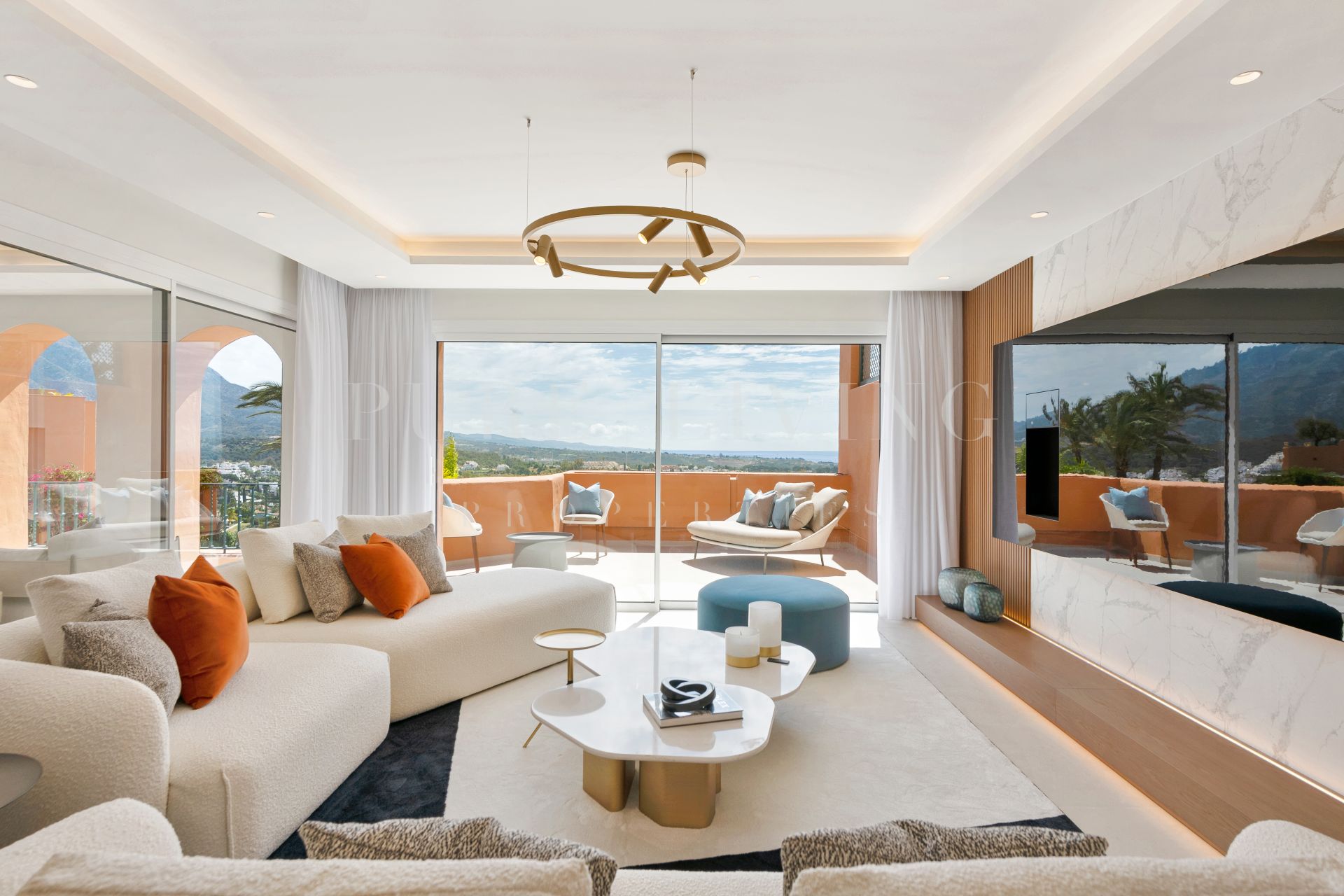 Stunning three bedroom duplex penthouse with panoramic sea views located in Les Belvederes, Nueva Andalucía