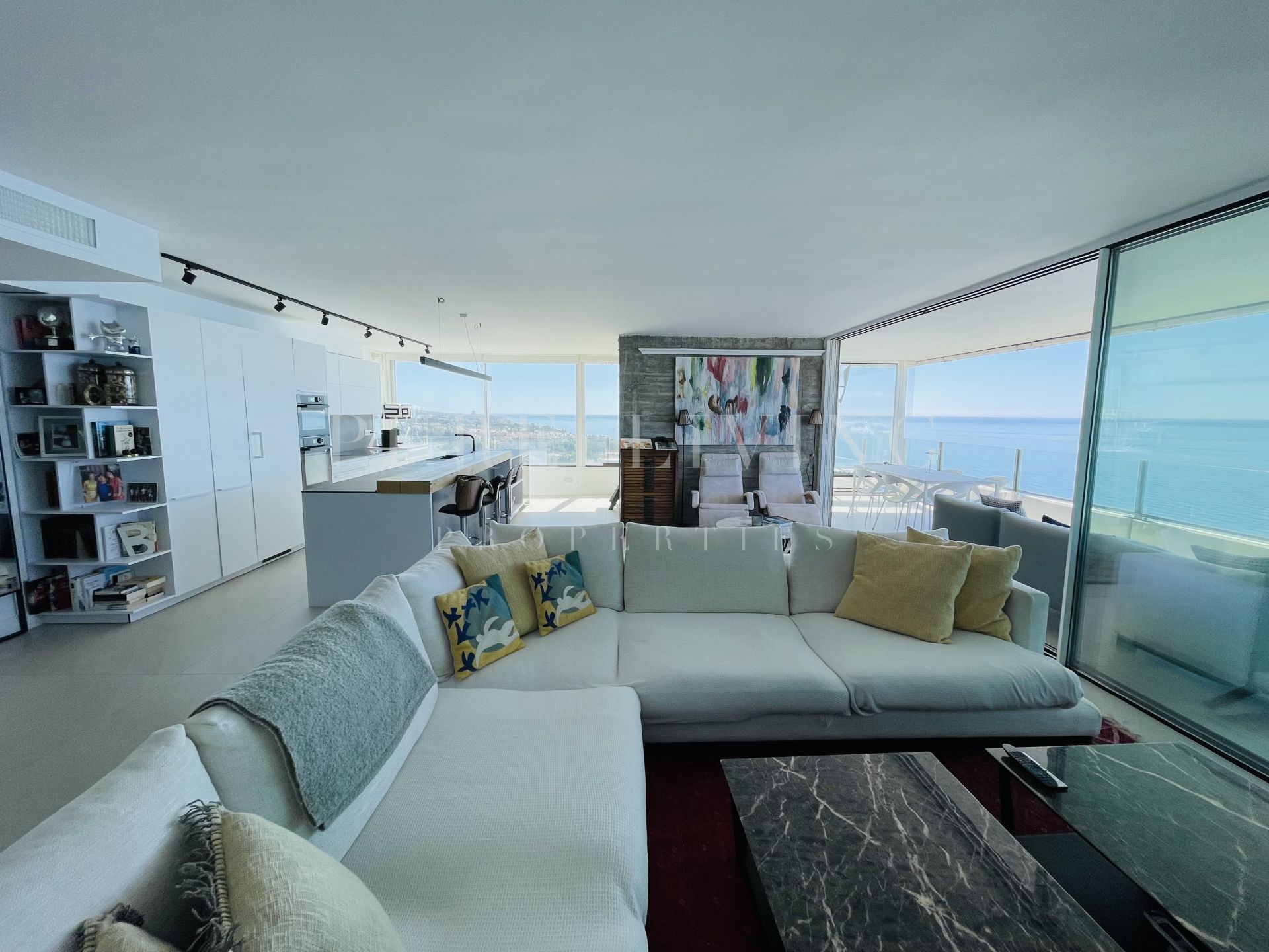 Superbe appartement avec merveilleuse vue panoramique à Torre Real à Marbella Est