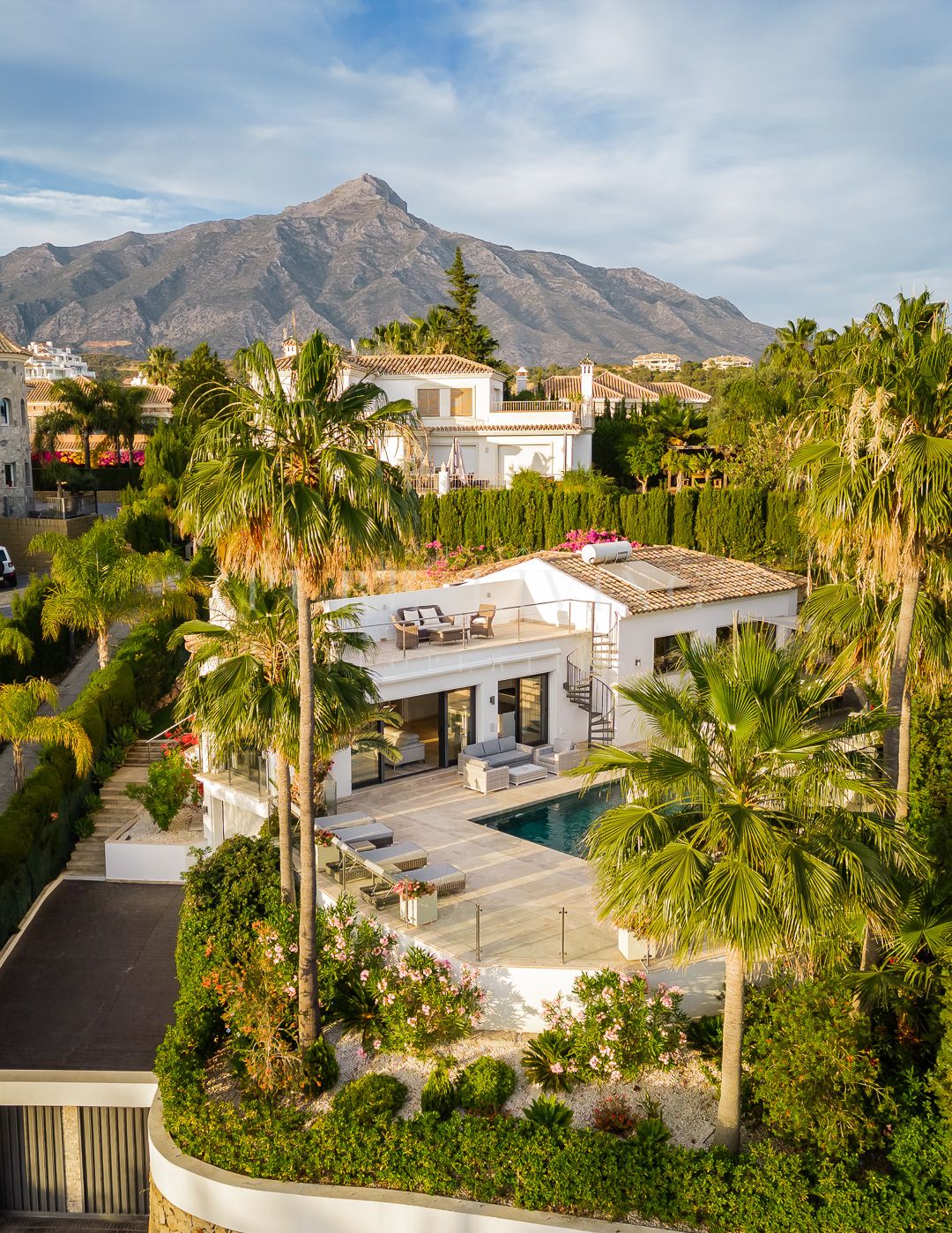 Luxurious family home in Nueva Andalucia, recently refurbished to high standards.