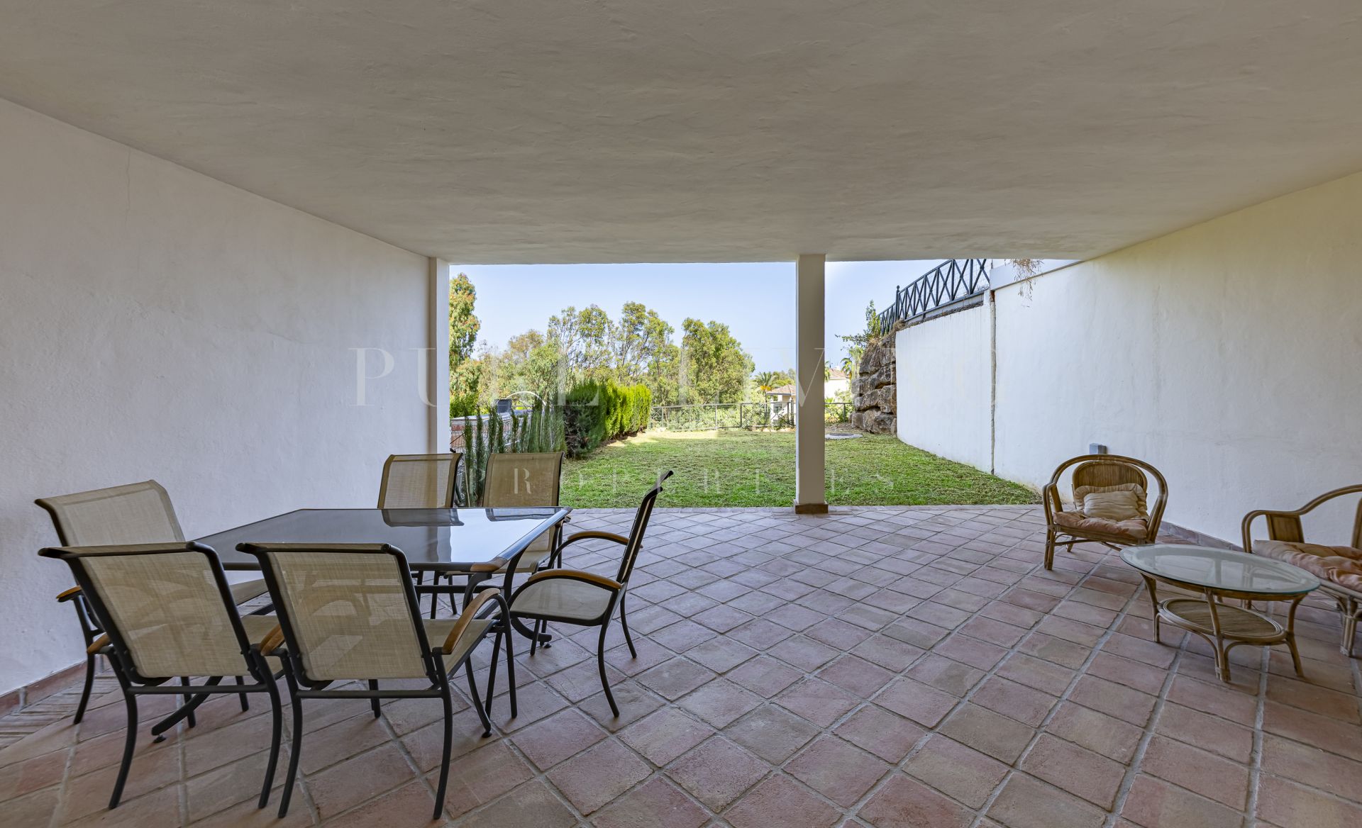 Appartement en rez-de-chaussée avec jardin privé à Palacetes Los Belvederes, Nueva Andalucía