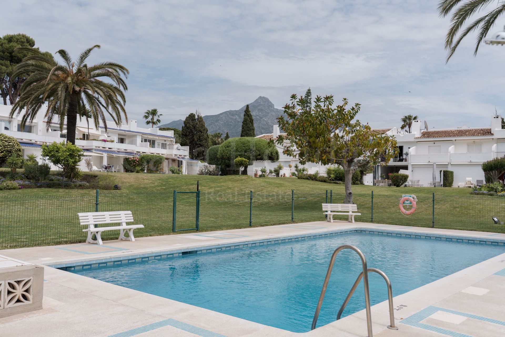 Town House in La Rinconada, Marbella