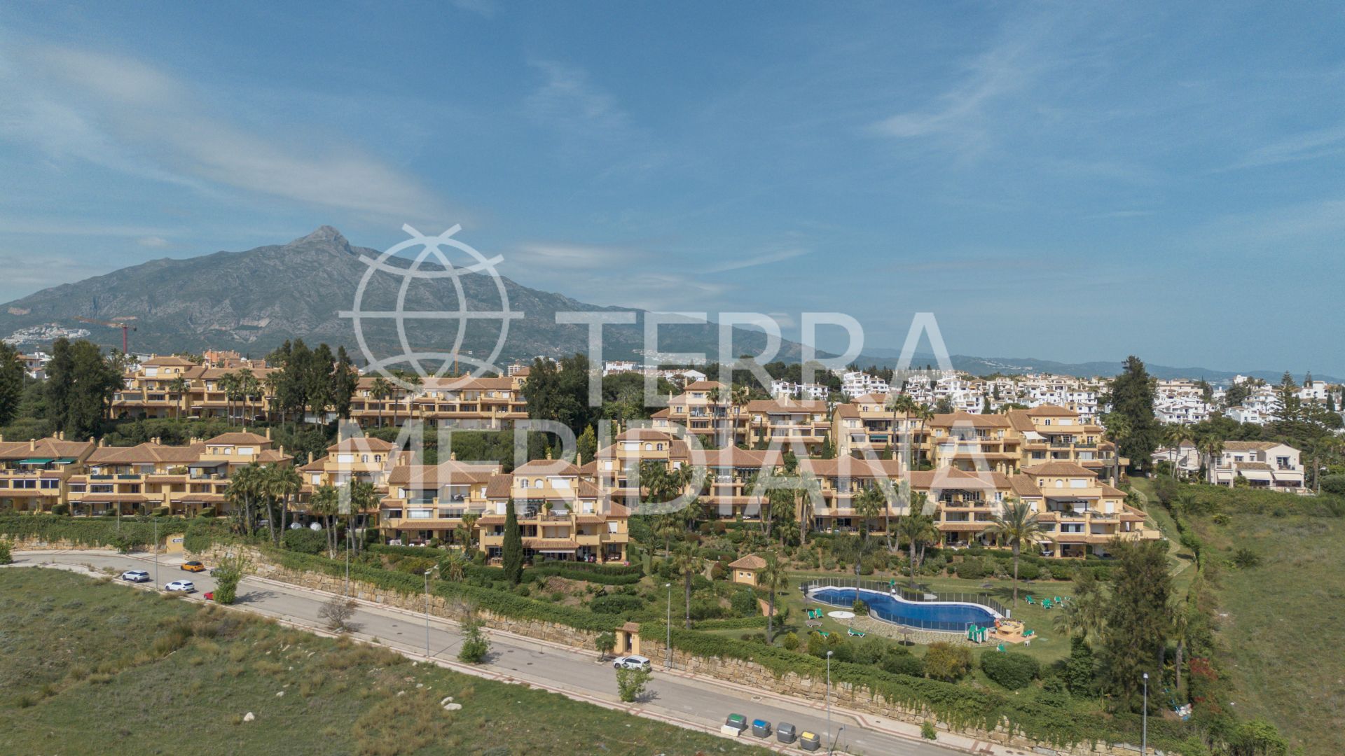 Apartment in Cumbres del Rodeo, Marbella