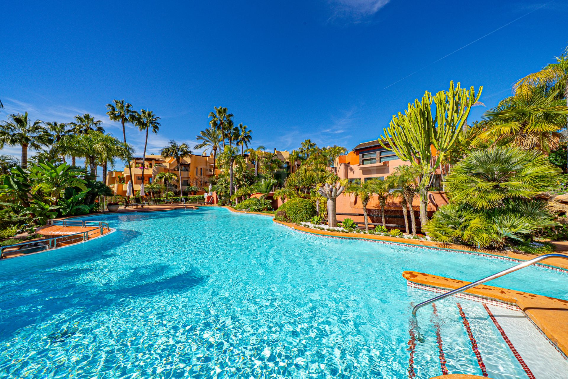 Apartment in Sierra Blanca, Marbella