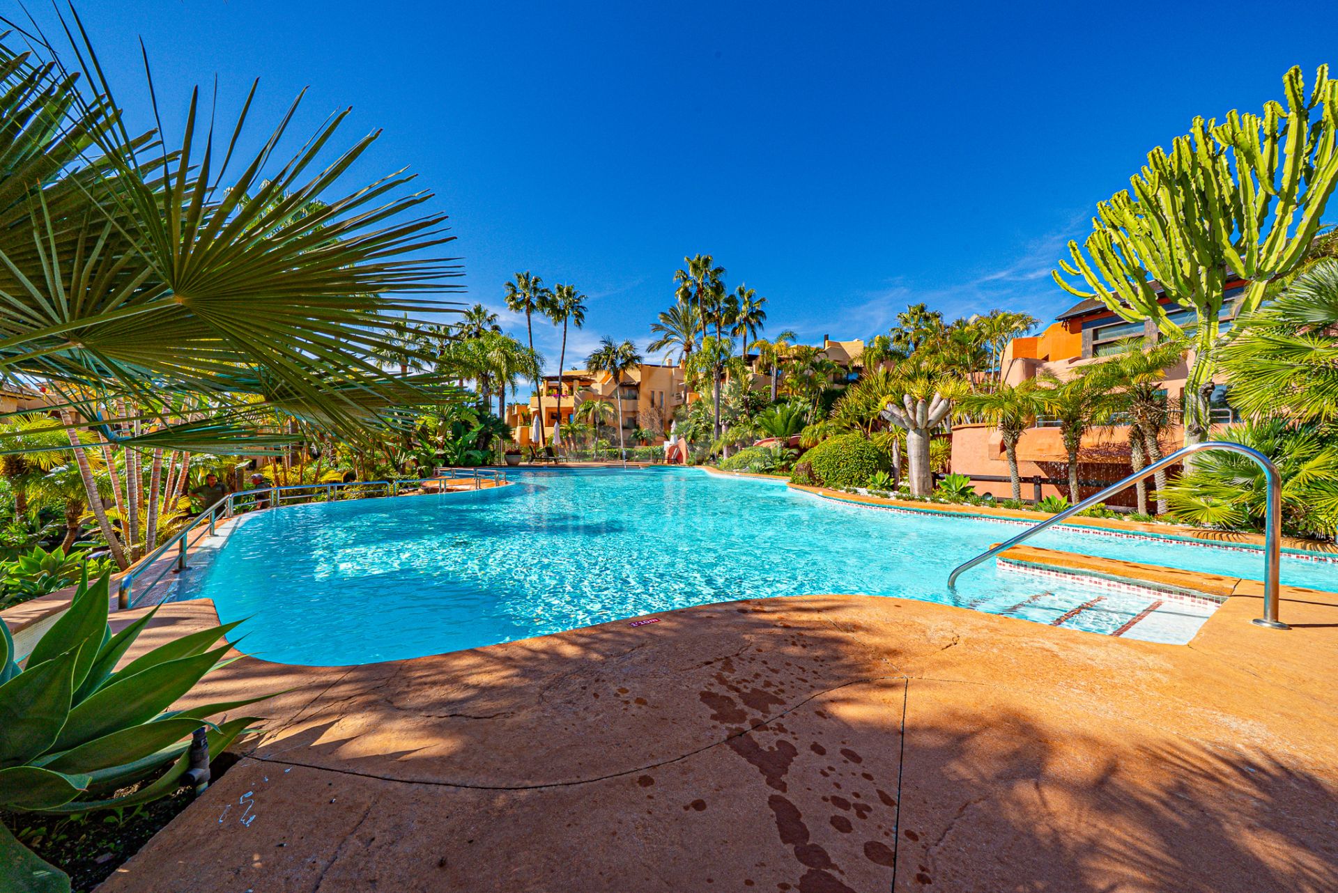 Apartment in Sierra Blanca, Marbella