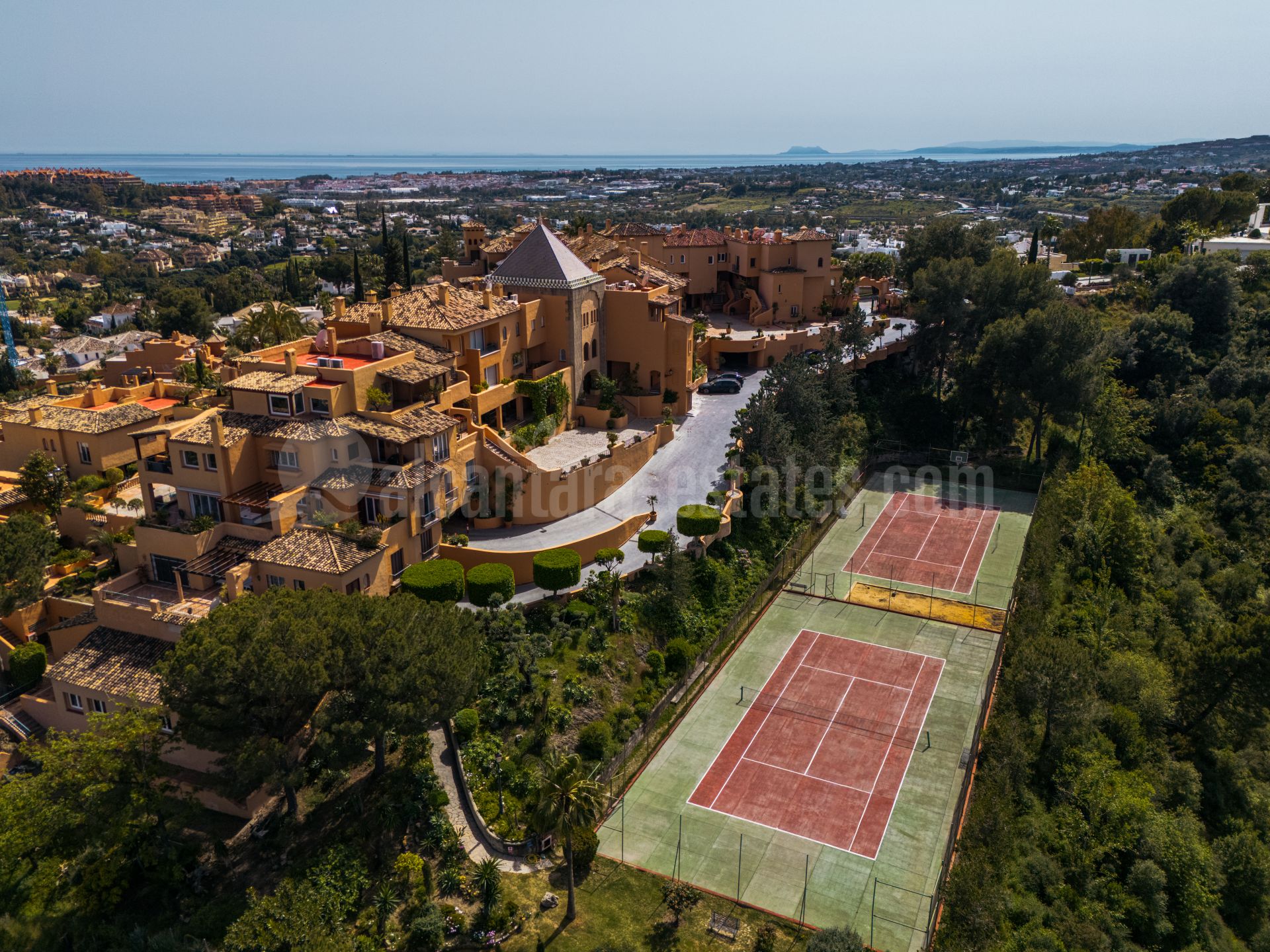 Apartment in Les Belvederes, Marbella