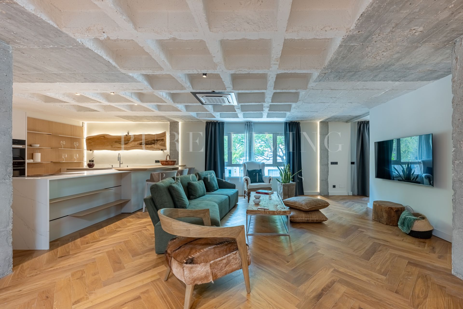 Nouveau loft de luxe au design contemporain au cœur de Marbella.