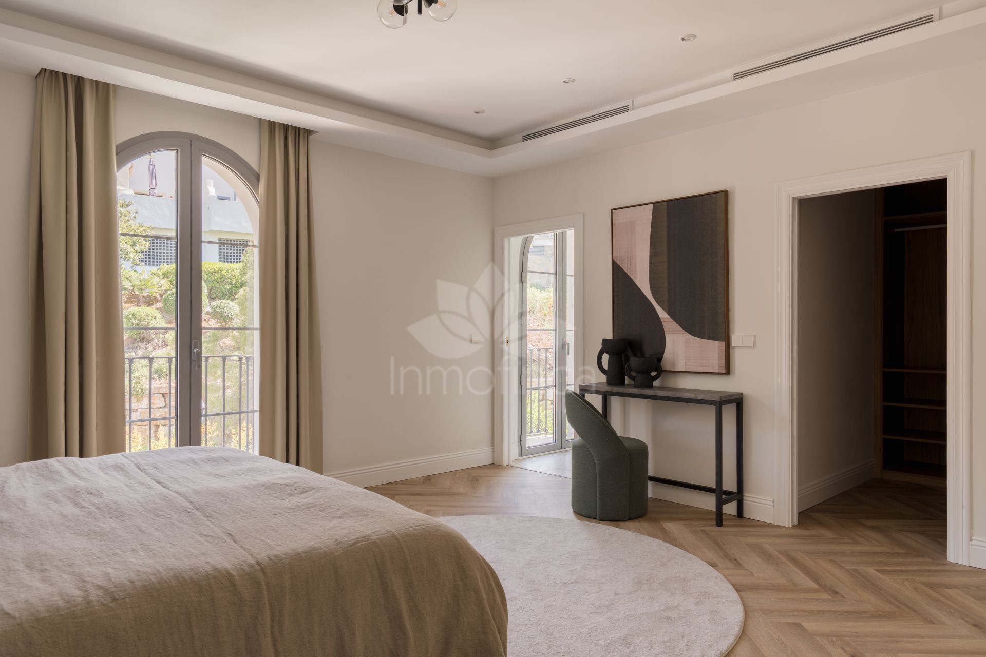 Villa en Los Arqueros, Benahavis