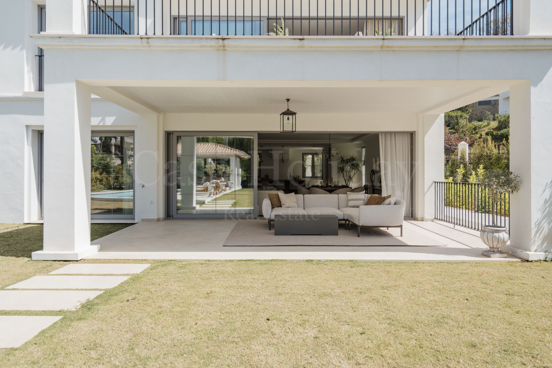 Villa in Los Arqueros, Benahavis